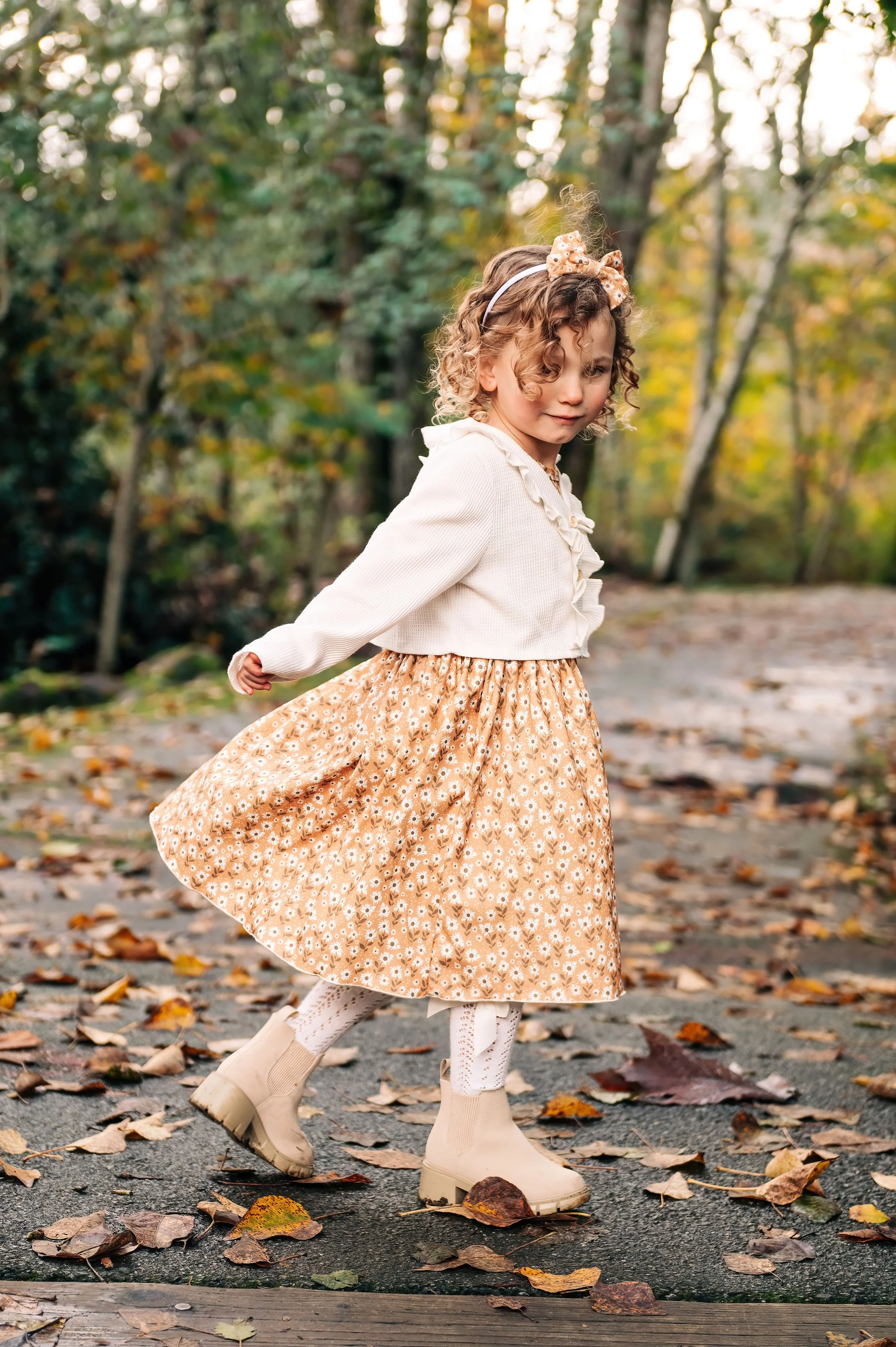 Kenmore Family Photos in the Fall (5).jpg