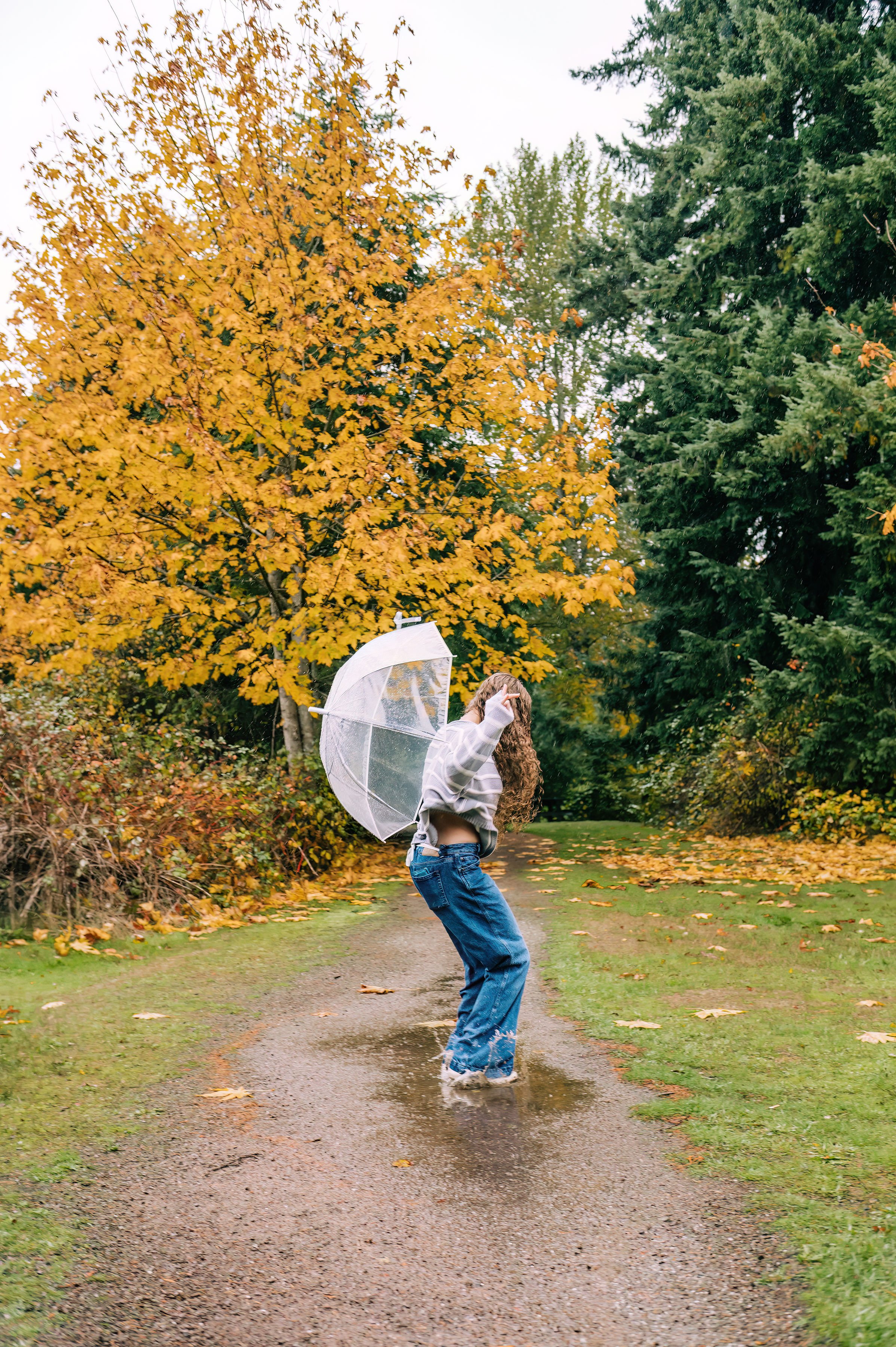 Bothell Family Photos with Umbrellas (4).jpg