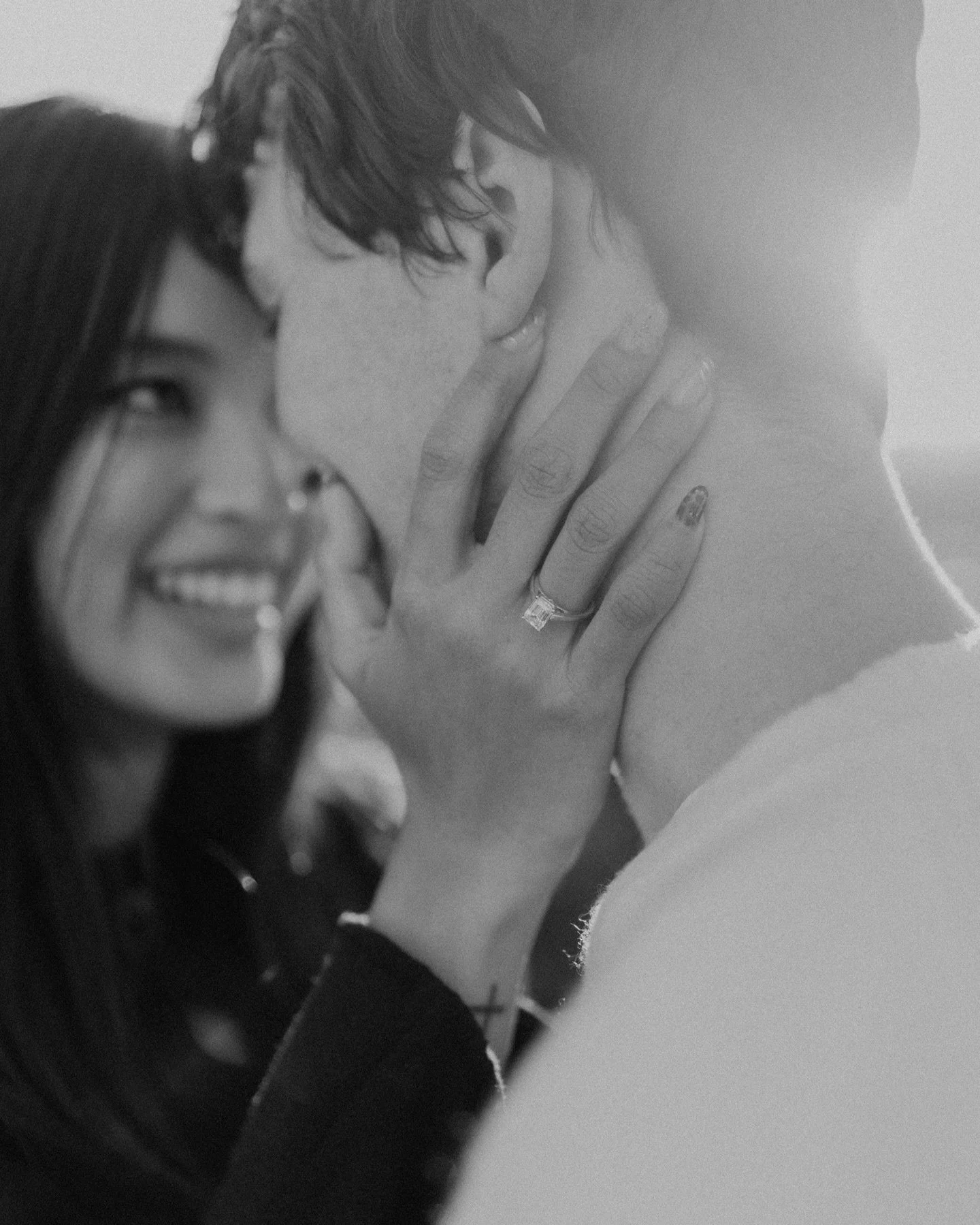 Budapest Photographer📷
Proposals are one of my favorite things to capture😍 How amazing is it to look at these black and white images and feel how special and intimate this moment was? 

#budapestproposal #budapestphotographer #photographerbudapest 