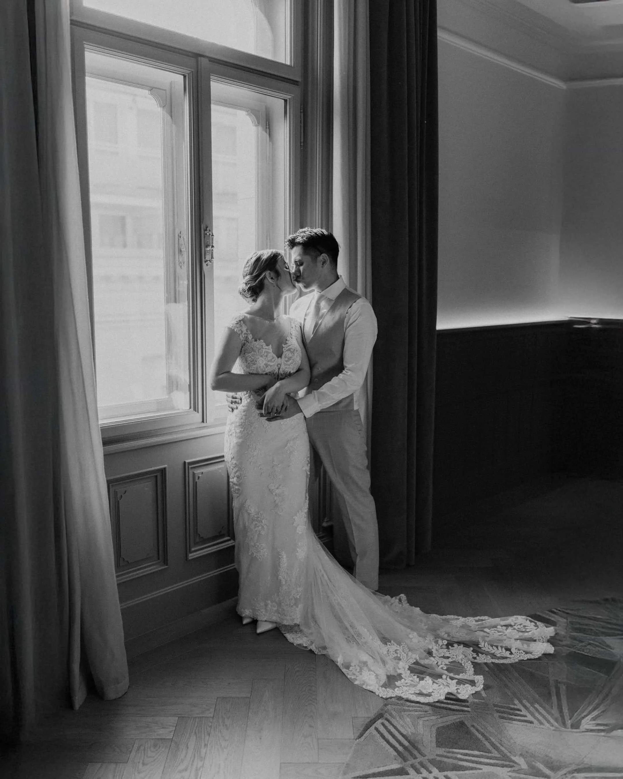 Budapest wedding photographer -  wedding at W hotel