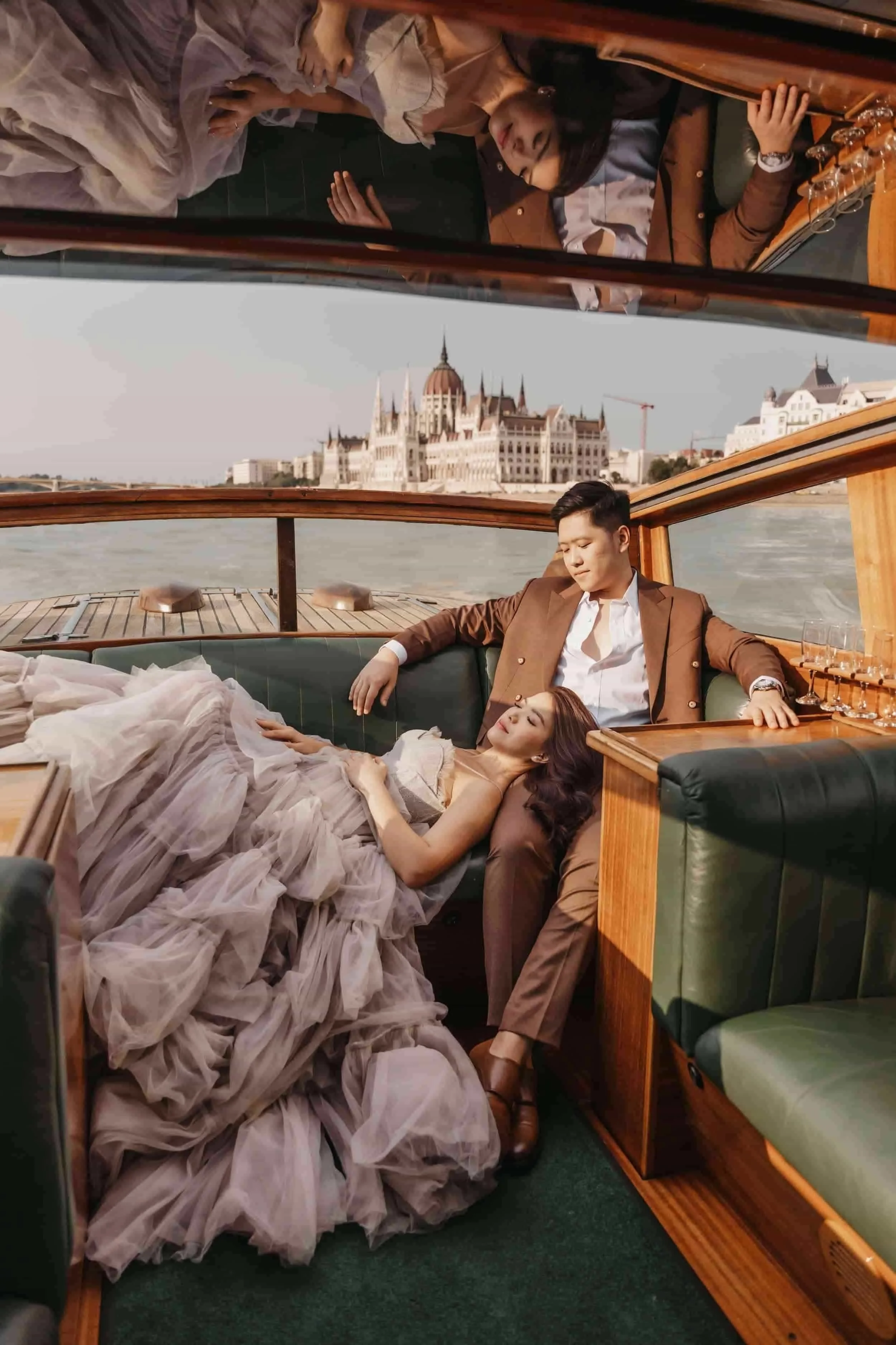 budapest photographer on the Danube boat.jpg