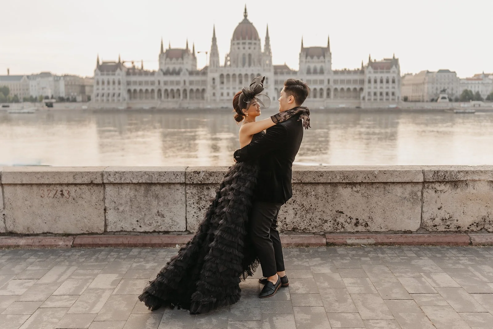Parliament Budapest at the Batthyany square for couples