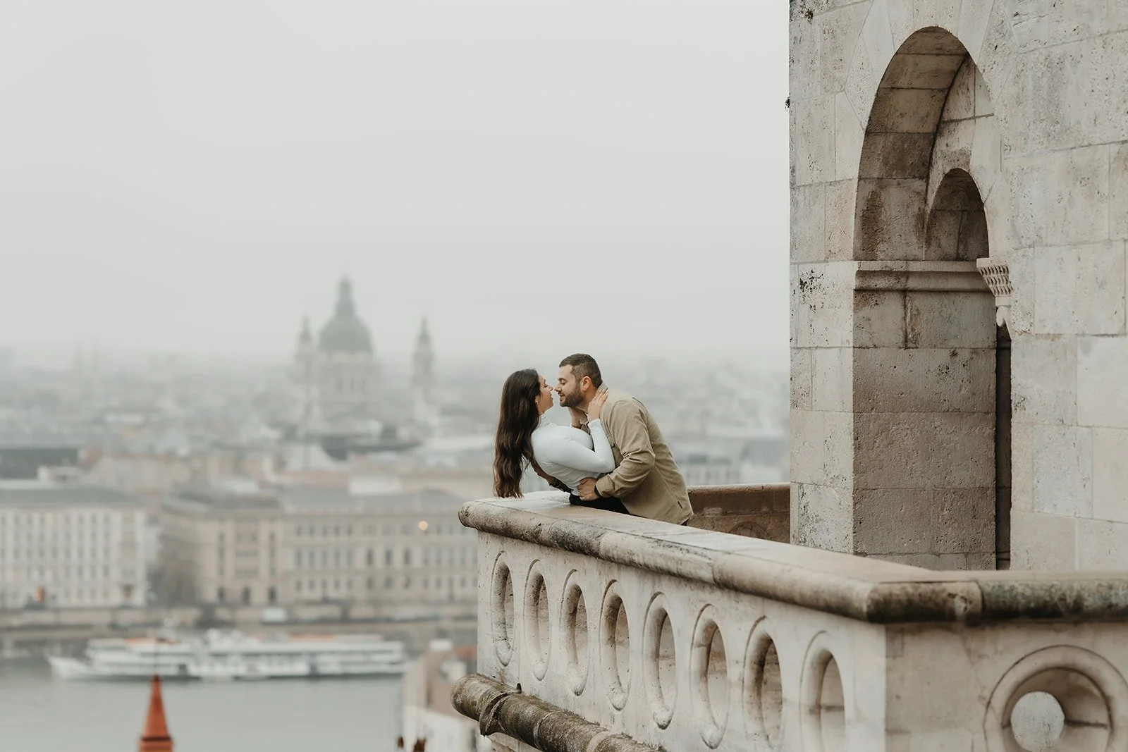 Winter photoshoots in Budapest, at the Fisherman's Bastion
