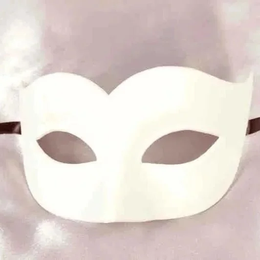 white%2Bmask.jpg