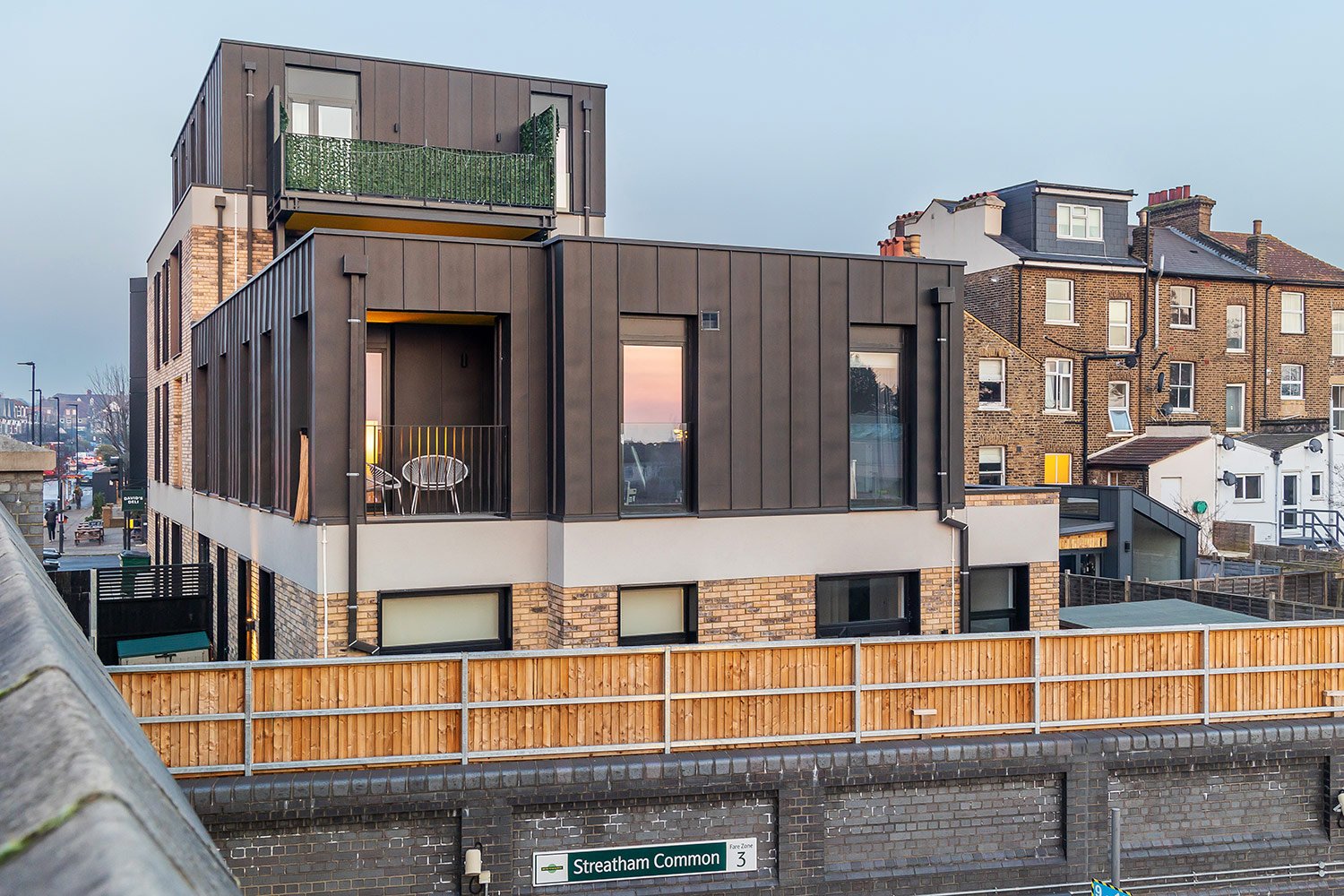 ellison_rd_exterior_balcony.jpg