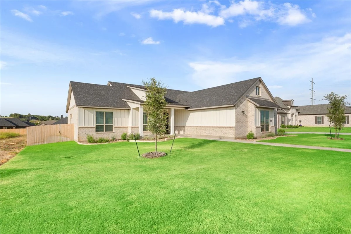 1708 Kellan Drive | 2,467sf | 4/3 