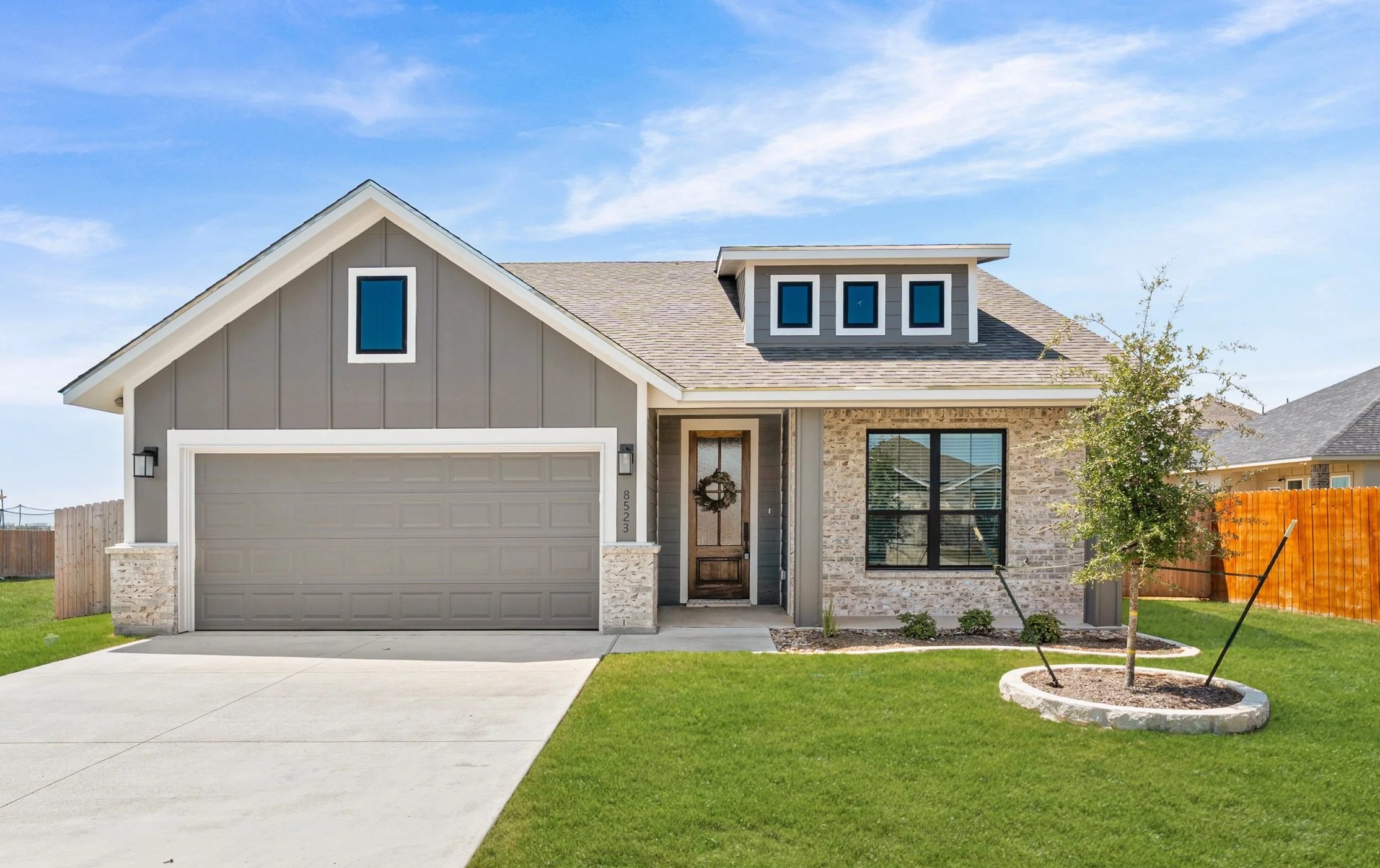 8523 Glade Drive | 1,930sf | 4/2