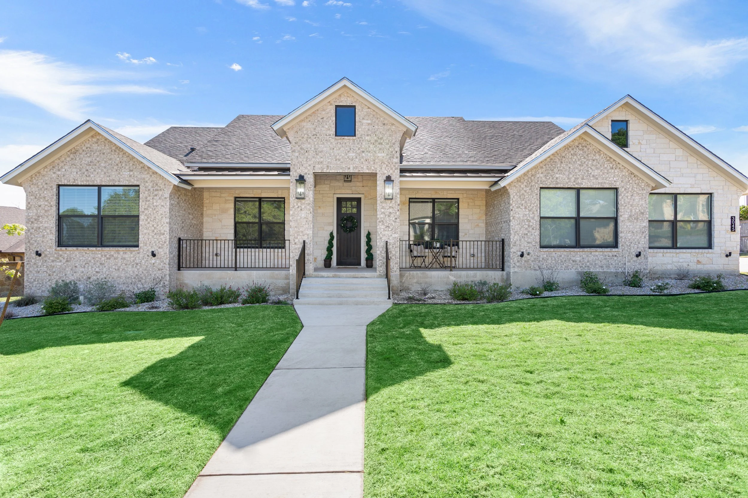 07-3045 Pecan Meadow Dr (1).jpg