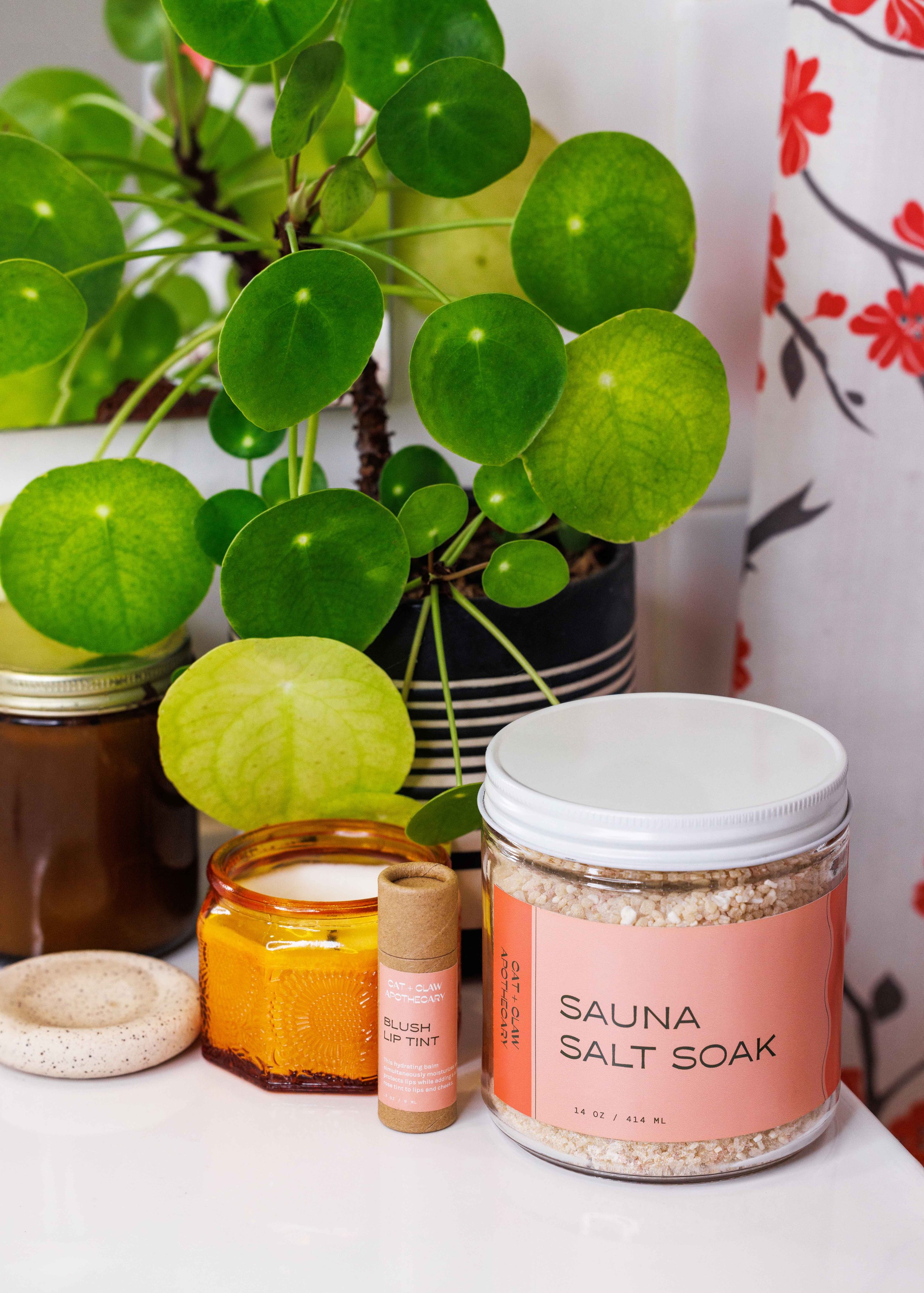 Organic salt soak packed with essential oils to warm & calm