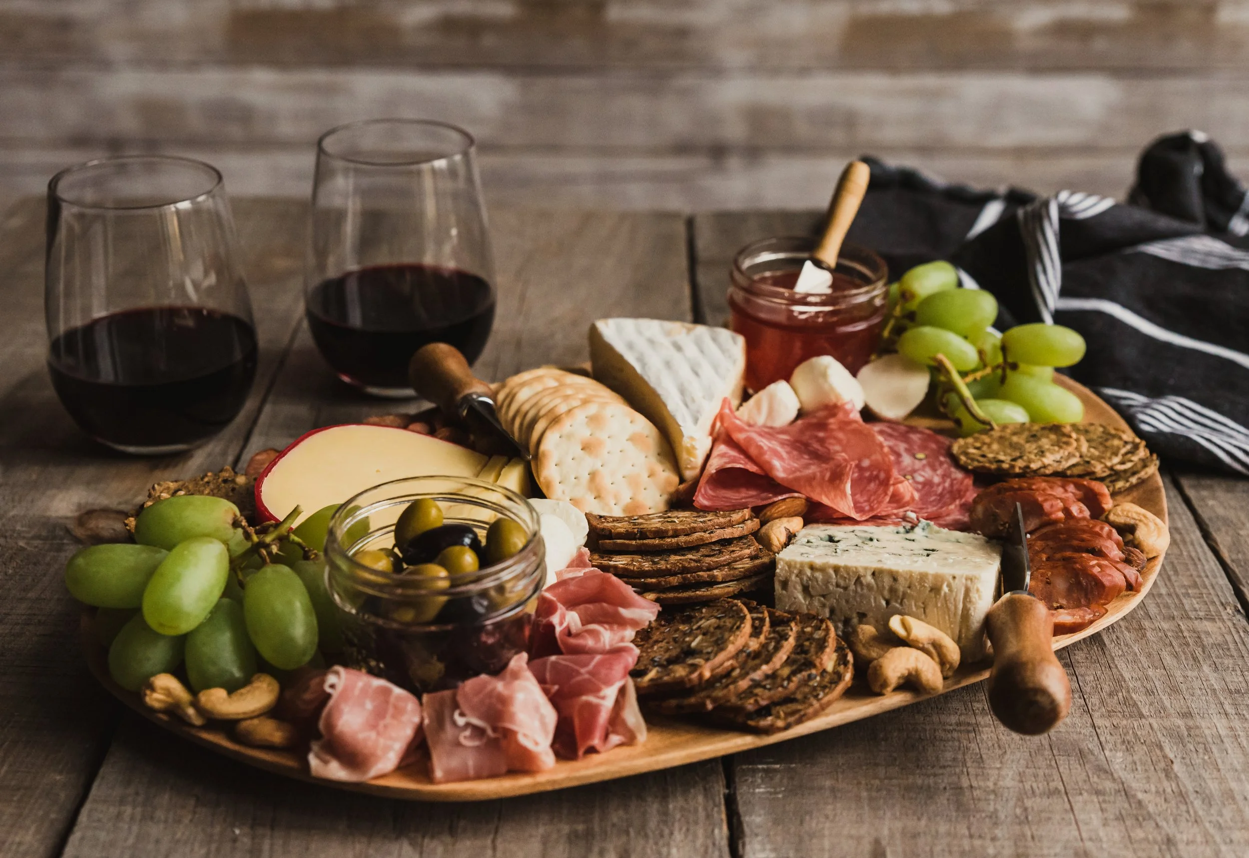 WINE & CHARCUTERIE [4TH FLOOR] 