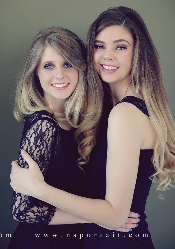 Sister photo shoot