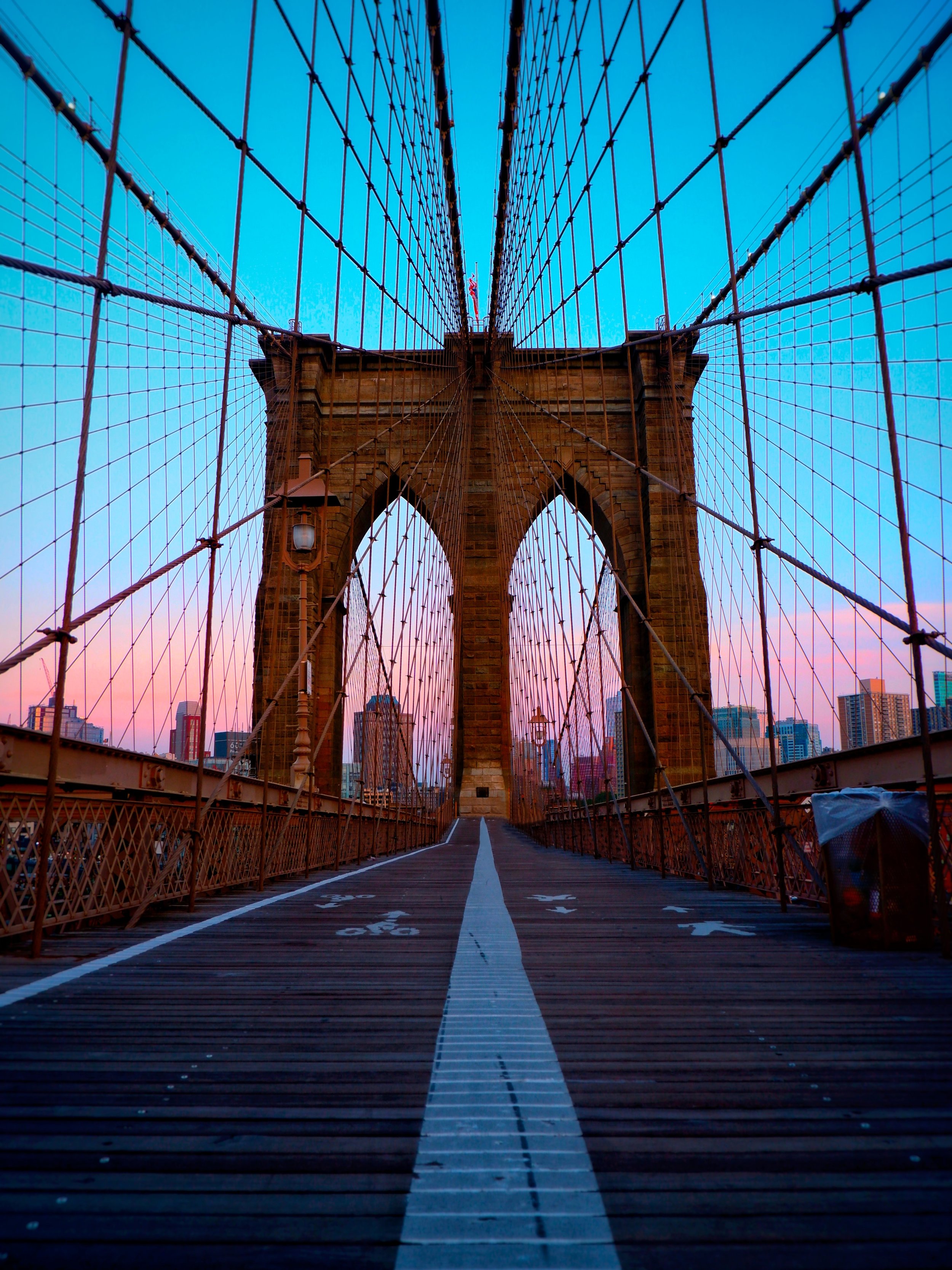 the Brooklyn bridge in New York