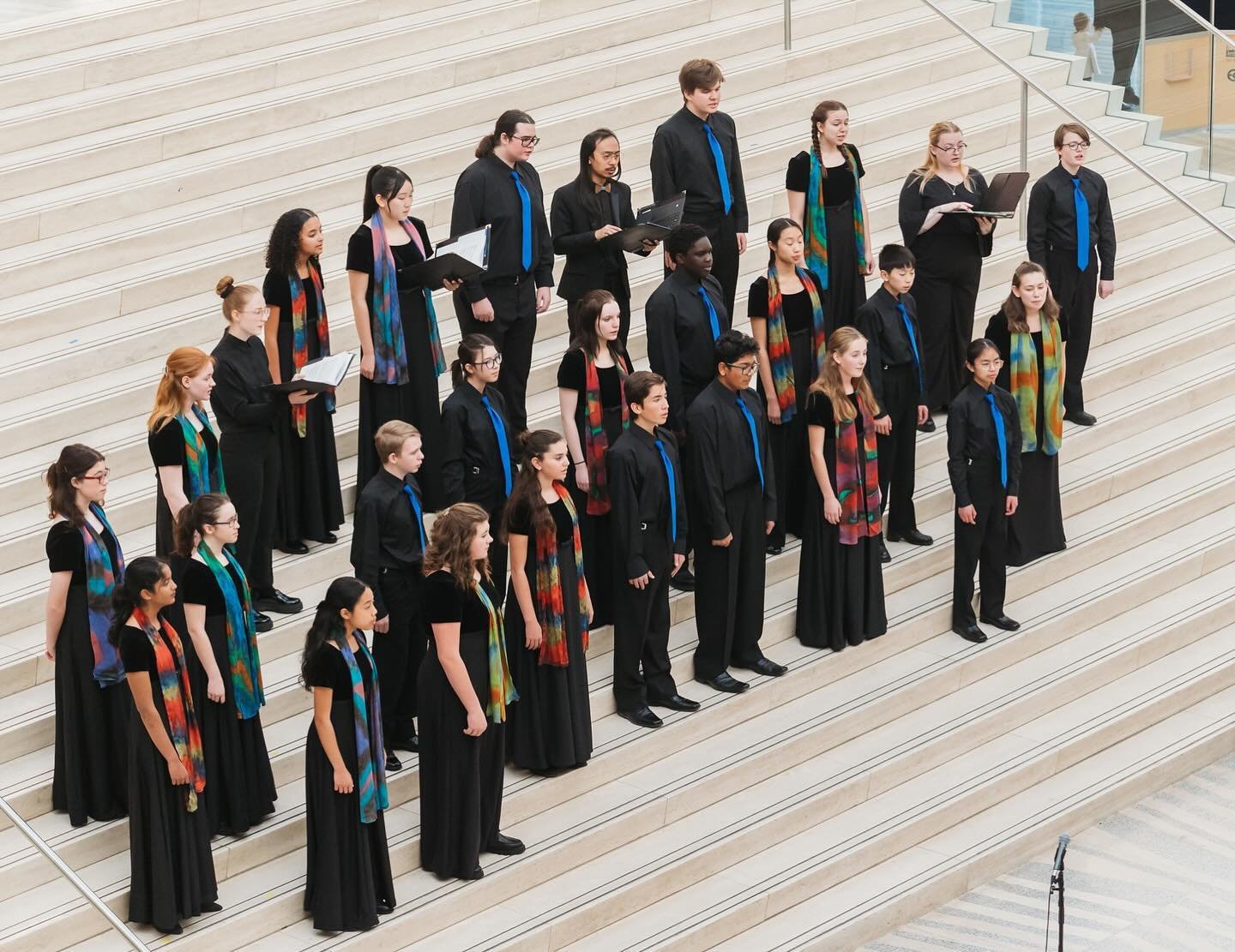 Do you have your tickets yet for our Spring Concert?! 💐

Featuring our Resound &amp; Youth choirs, this concert will showcase music from around the globe - including many recently composed &amp; brand new choral music! 

We can&rsquo;t wait to share