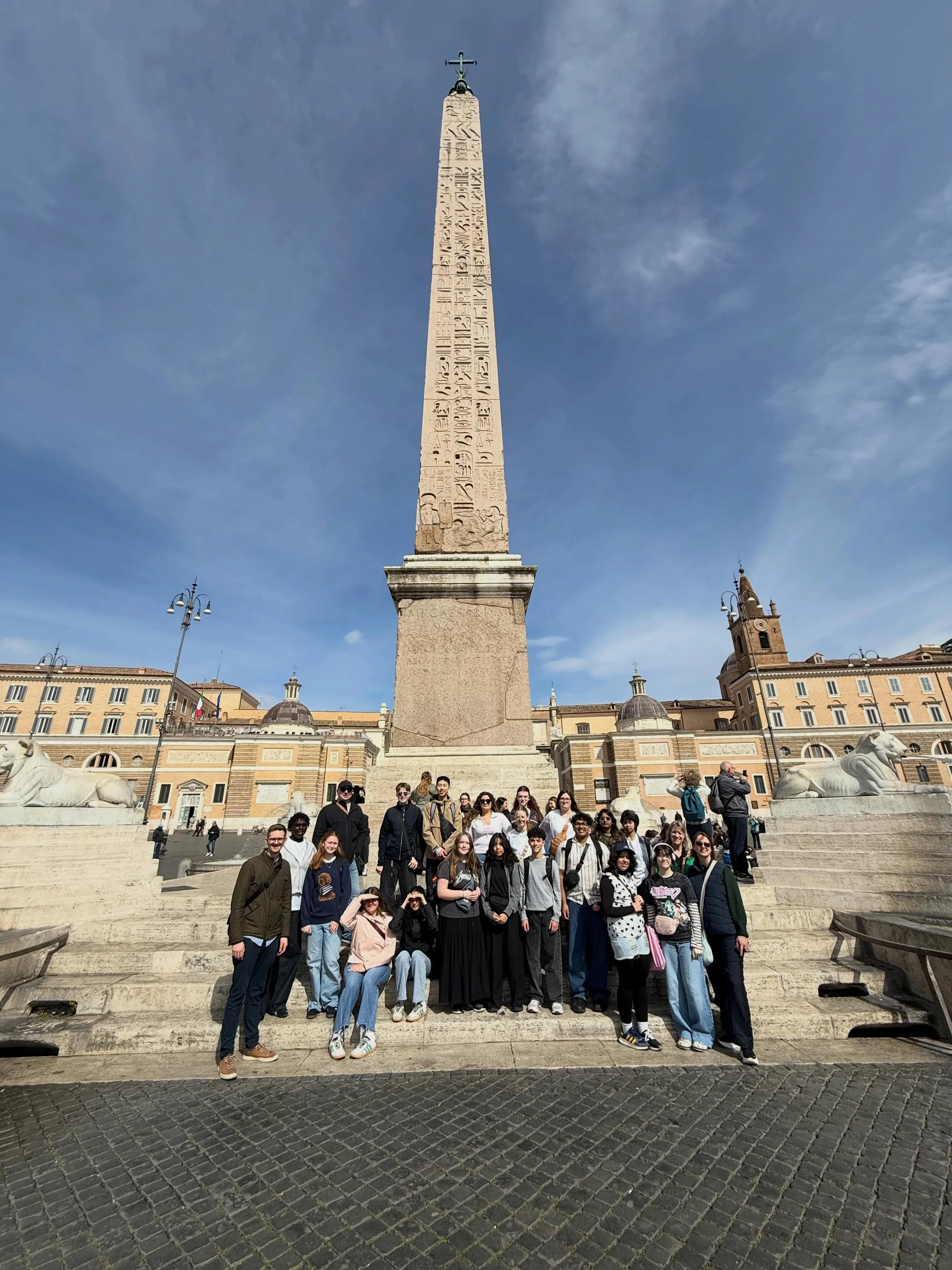 🍕🎶🇮🇹🏛️ ITALY ROUND UP!! We were lucky enough to bring our Youth Choir members (as well as EYCC staff and choir parents) on a trip to Rome and Florence last month. As you can see, we had absolutely zero fun&hellip;at all&hellip;👀

From the Vatic