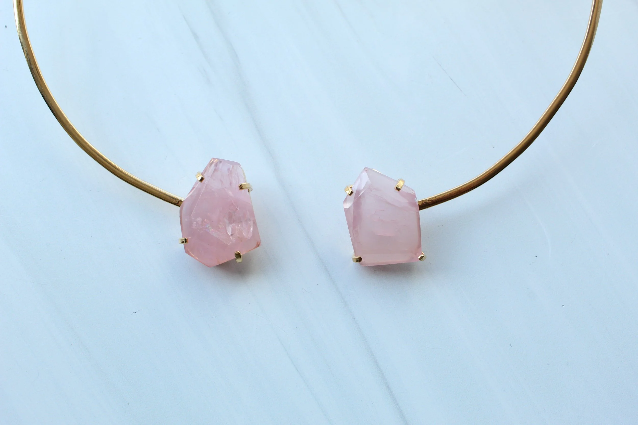 Rose Quartz gold wire collar necklace