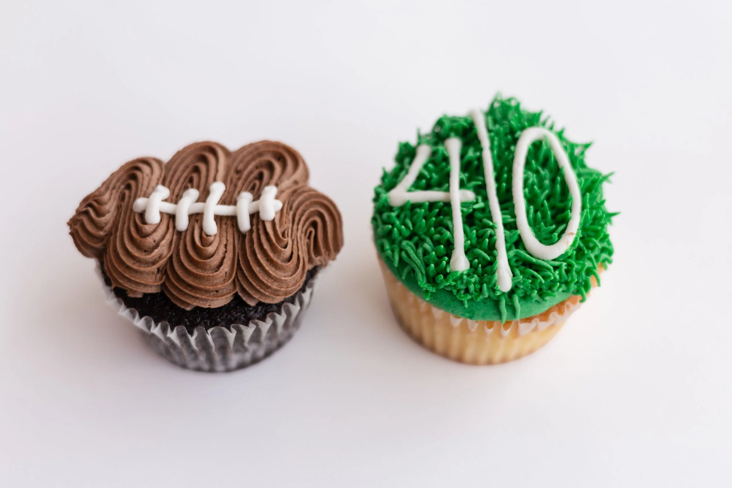Cupcake_Football22.jpg