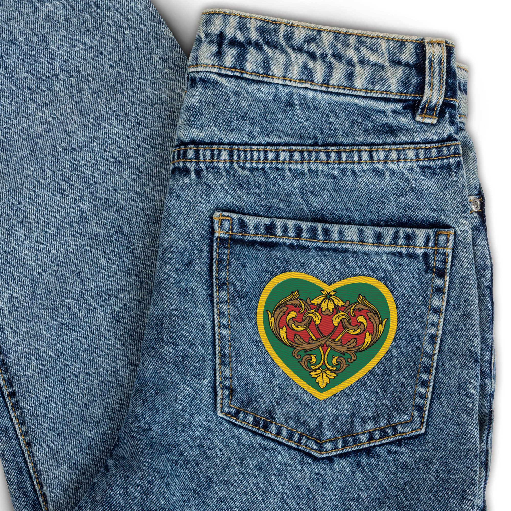 embroidered-patches-white-heart---3.1x2.8-front-66f11fe65ce96.jpg