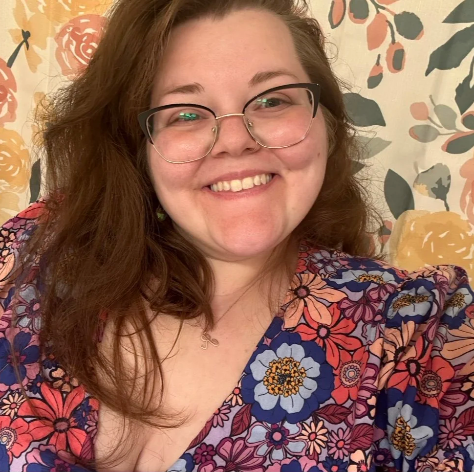 Rachelle Spraker, LMHC, a licensed mental health counselor in New Port Richey specializing in anxiety and teen therapy.