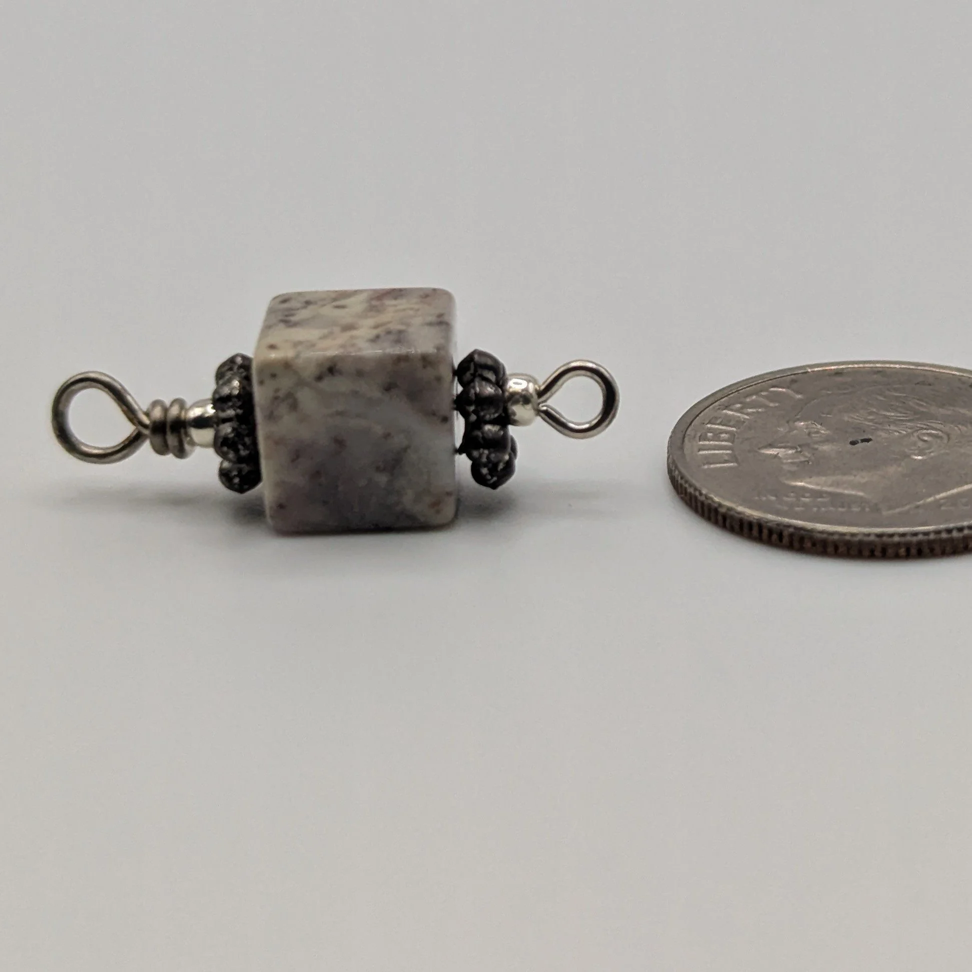 silver leaf jasper cube side.jpg