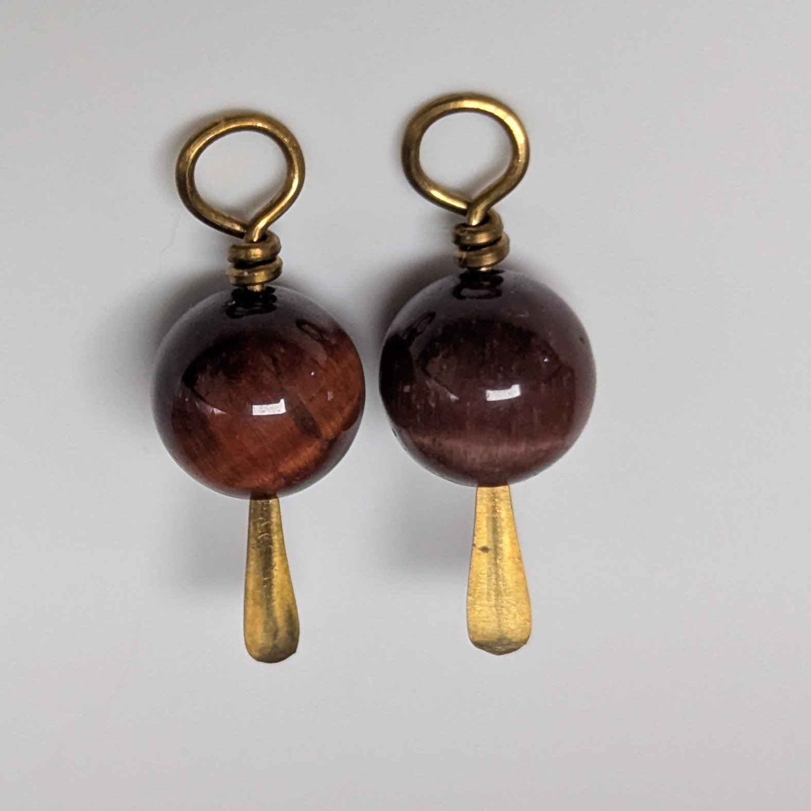 tiger eye red paddle.jpg