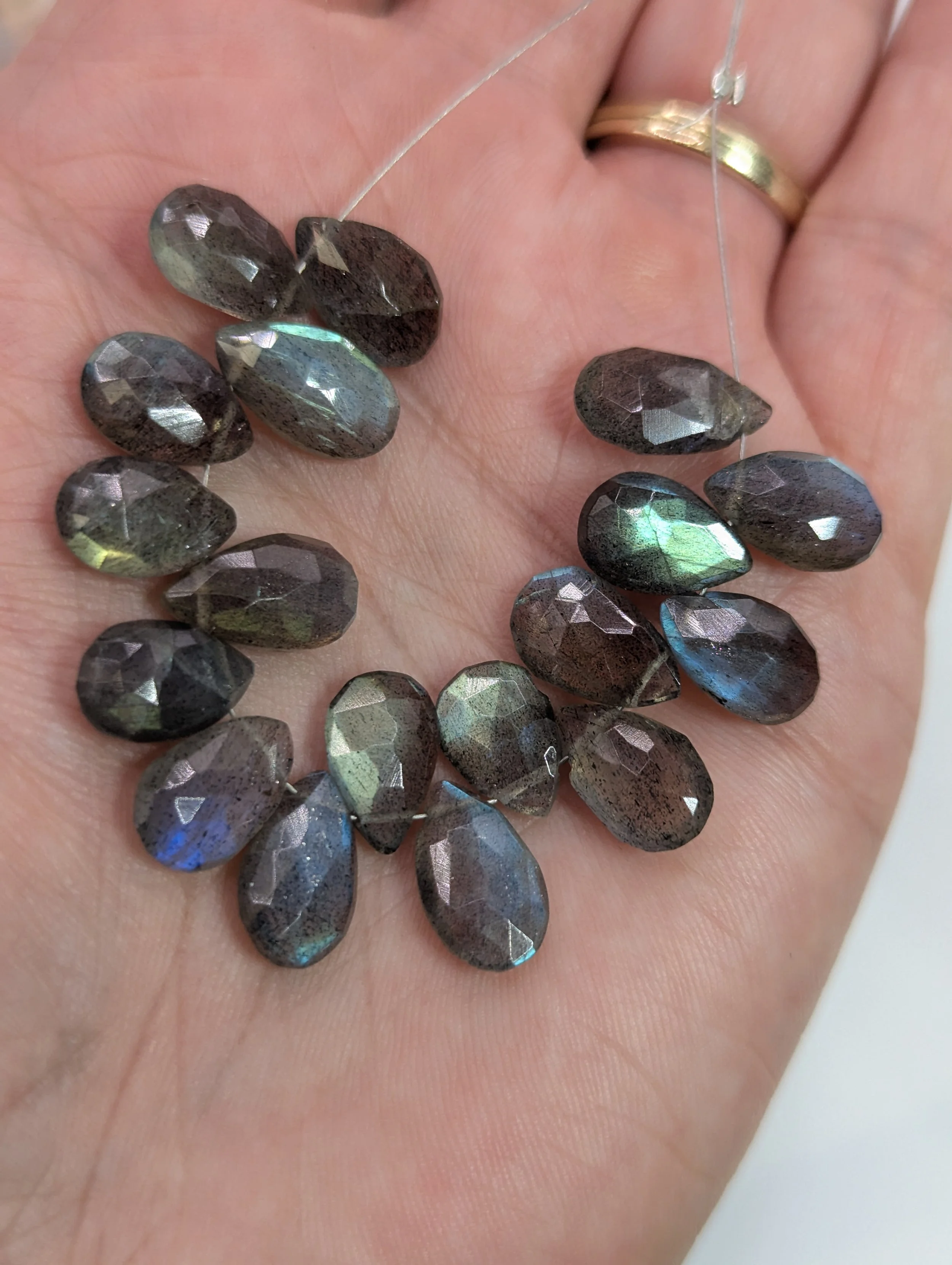 facetted pearn bead options.jpg