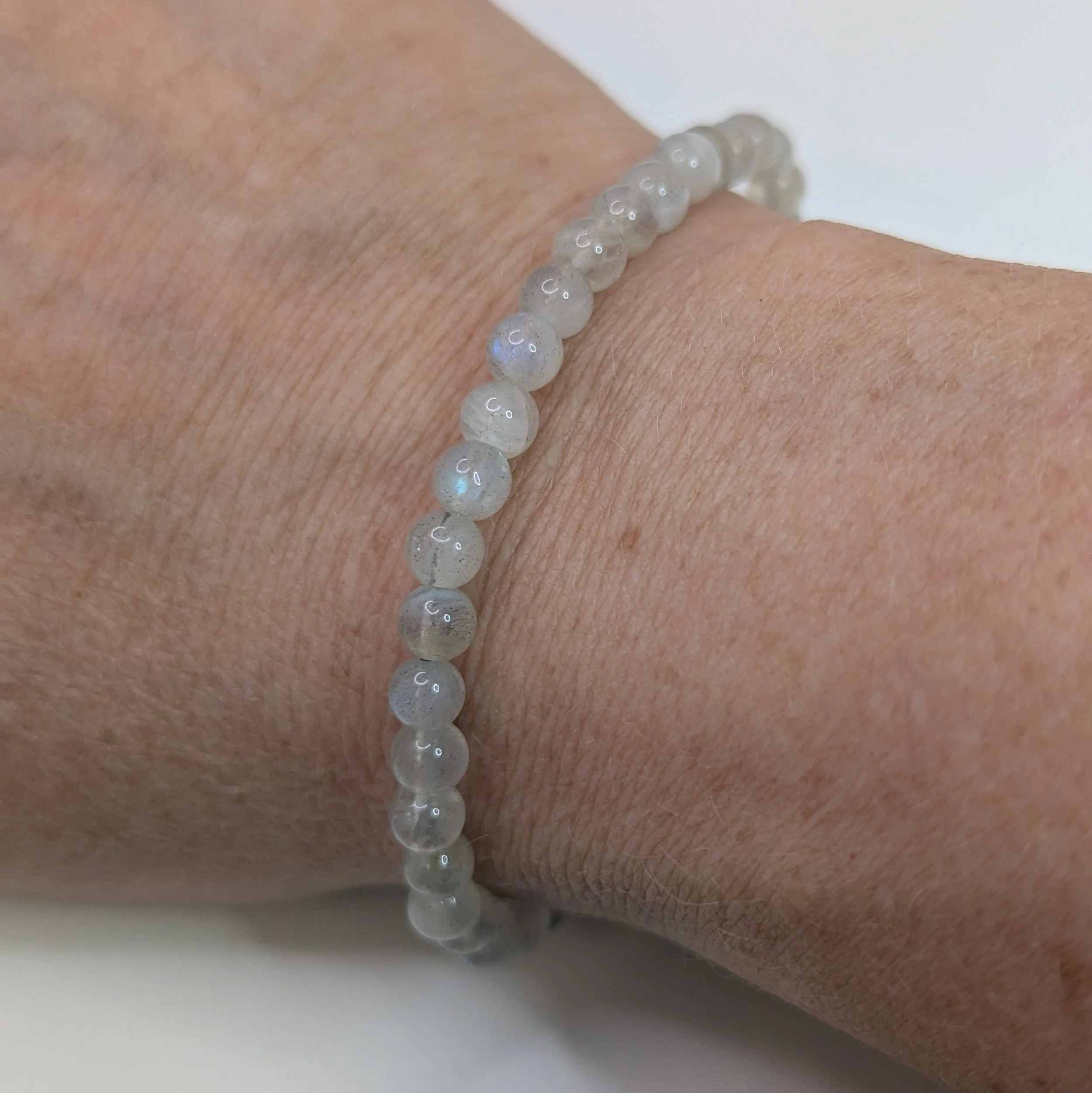 round lab bracelet 3.jpg