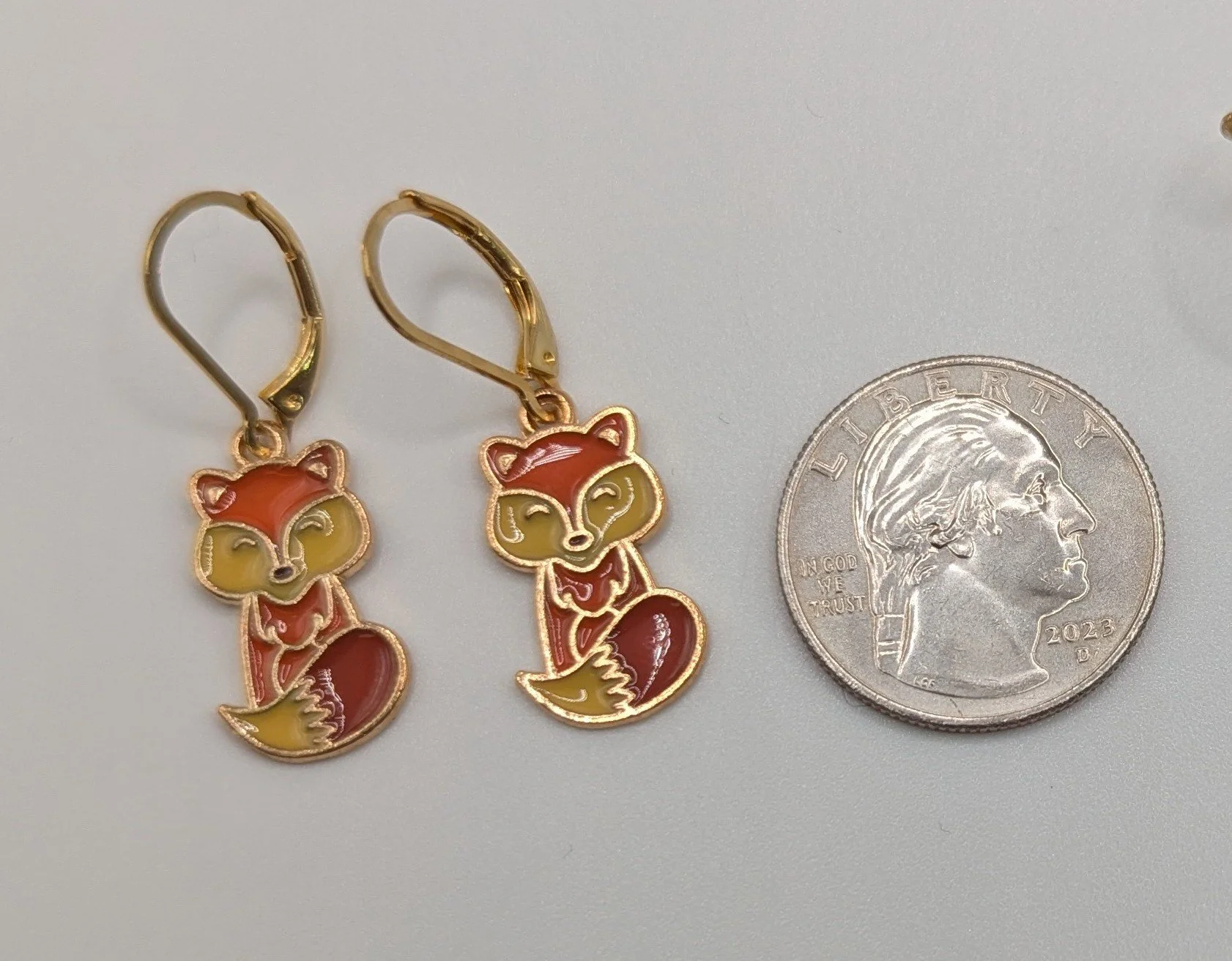 fox earring size.jpg