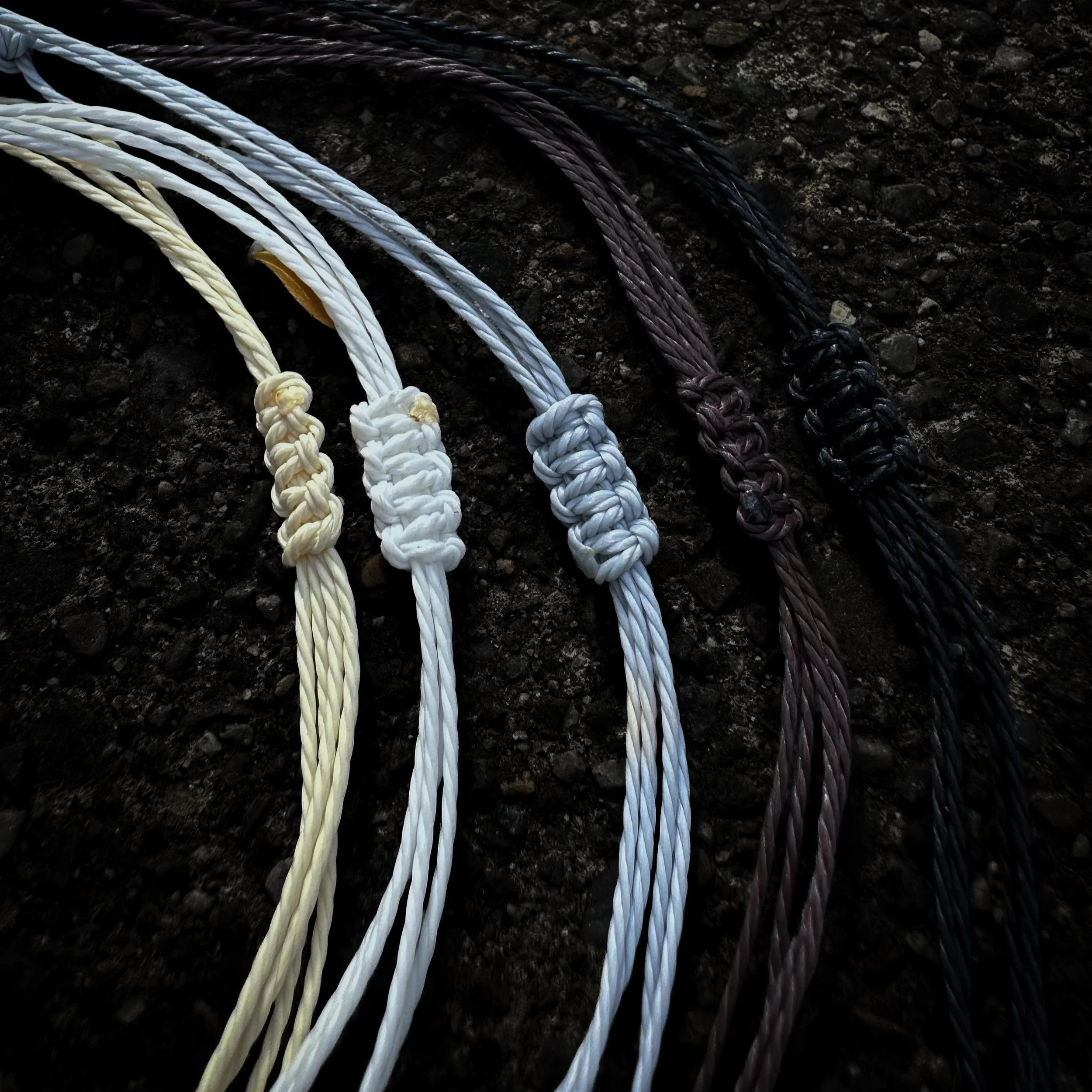 adjustable+cords+only+cool+tones.jpg