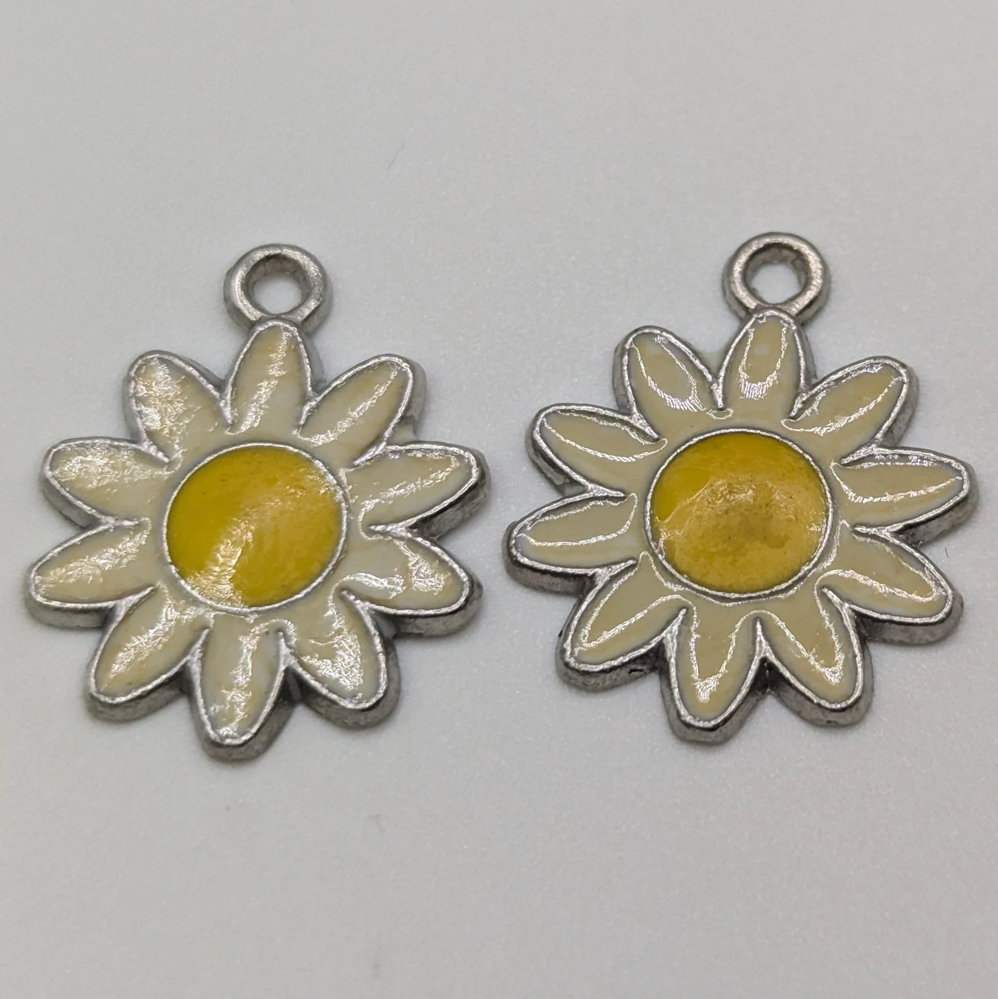 white, yellow flower.jpg