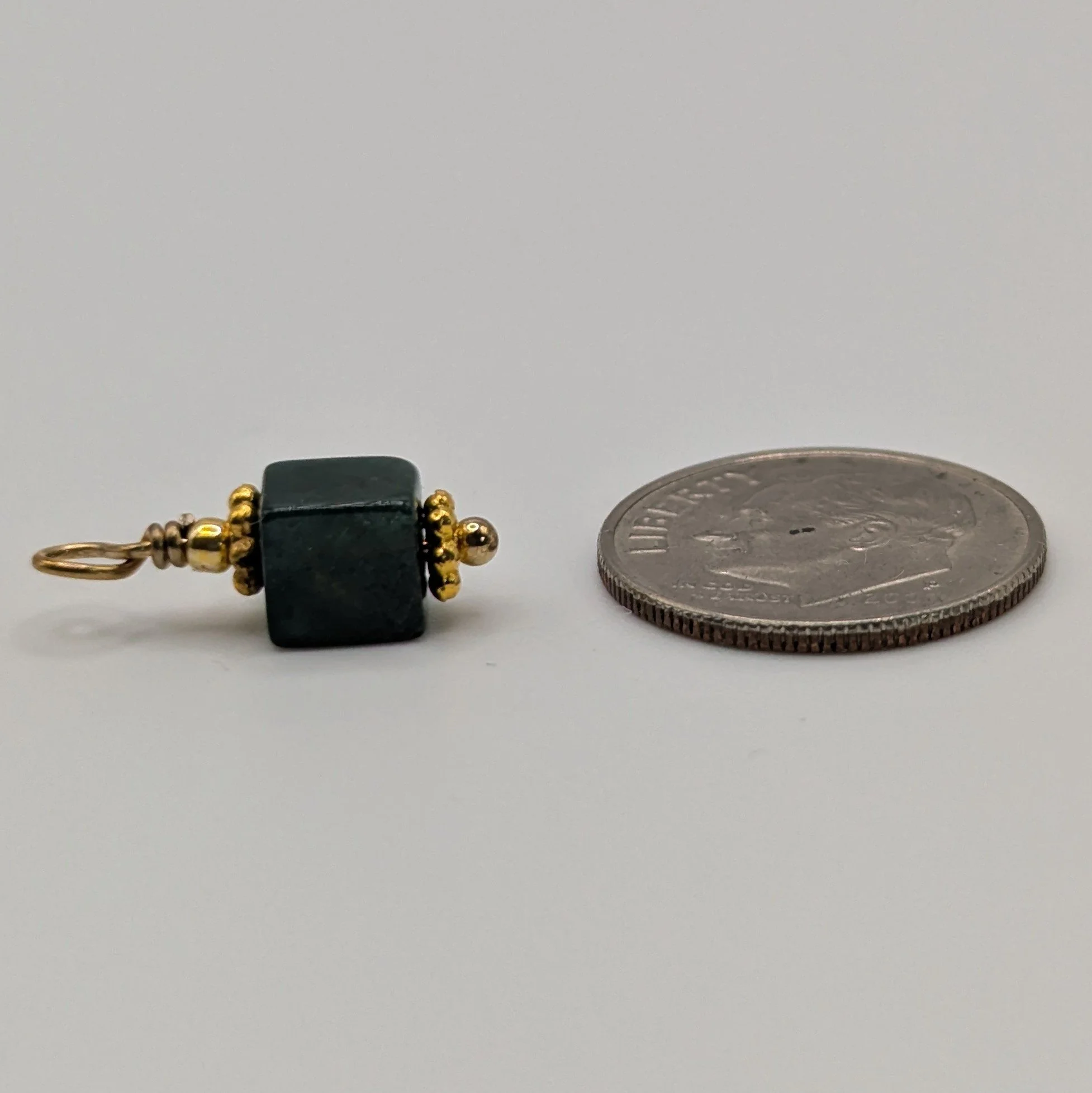 green fancy jasper side.jpg
