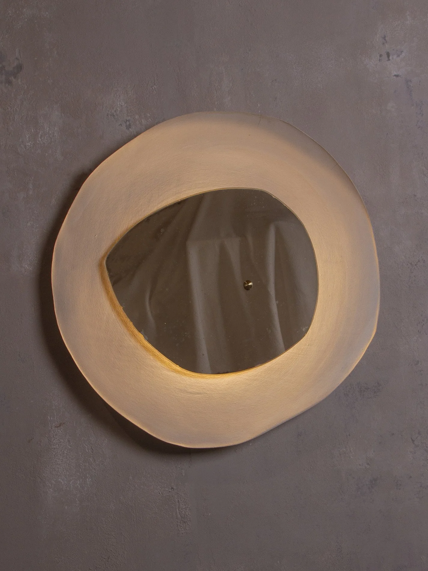 Ash design_Margaux Leycuras_Ceramic light Echo32B.jpg