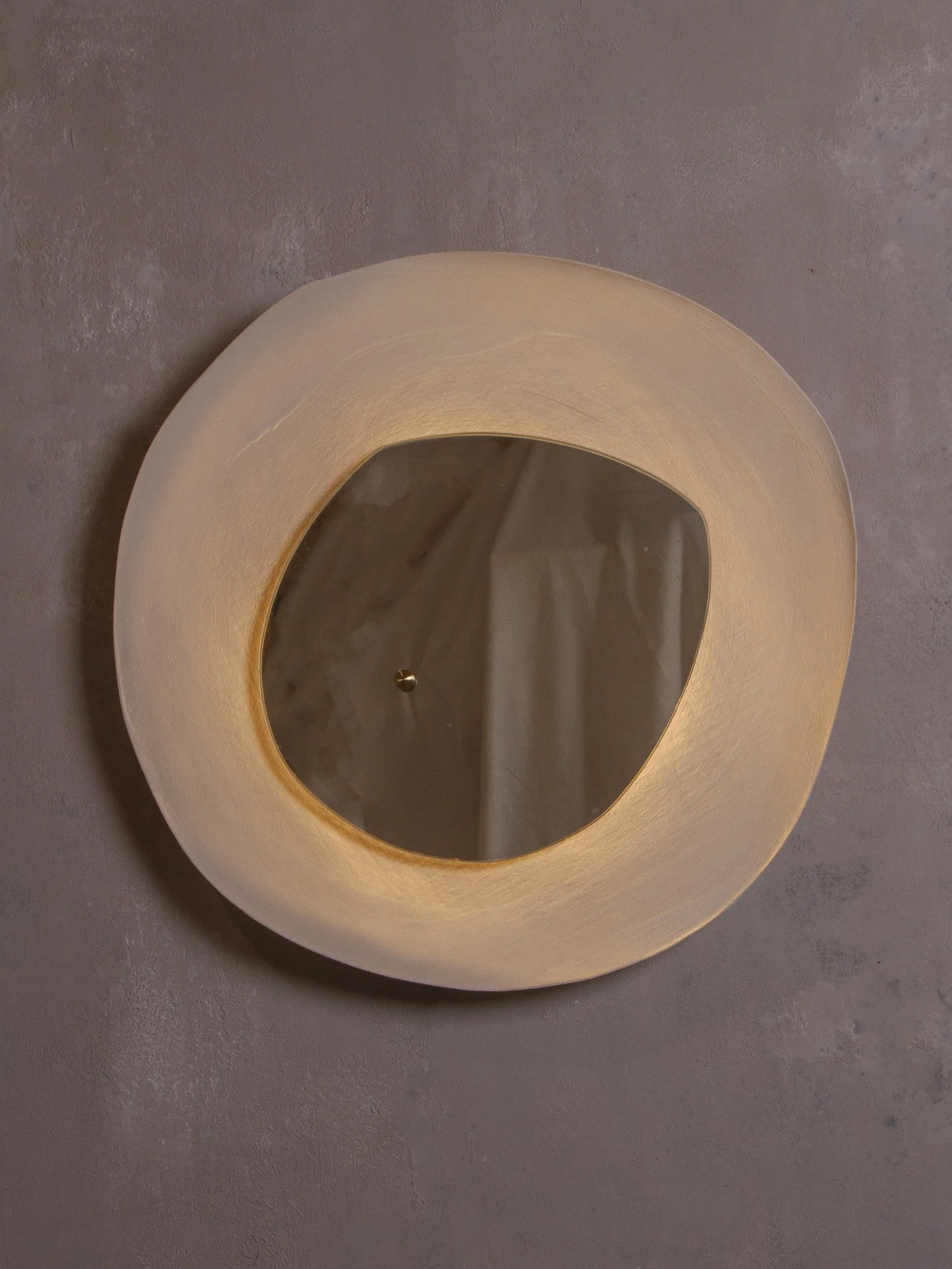 Ash design_Margaux Leycuras_Ceramic light Echo31B.jpg