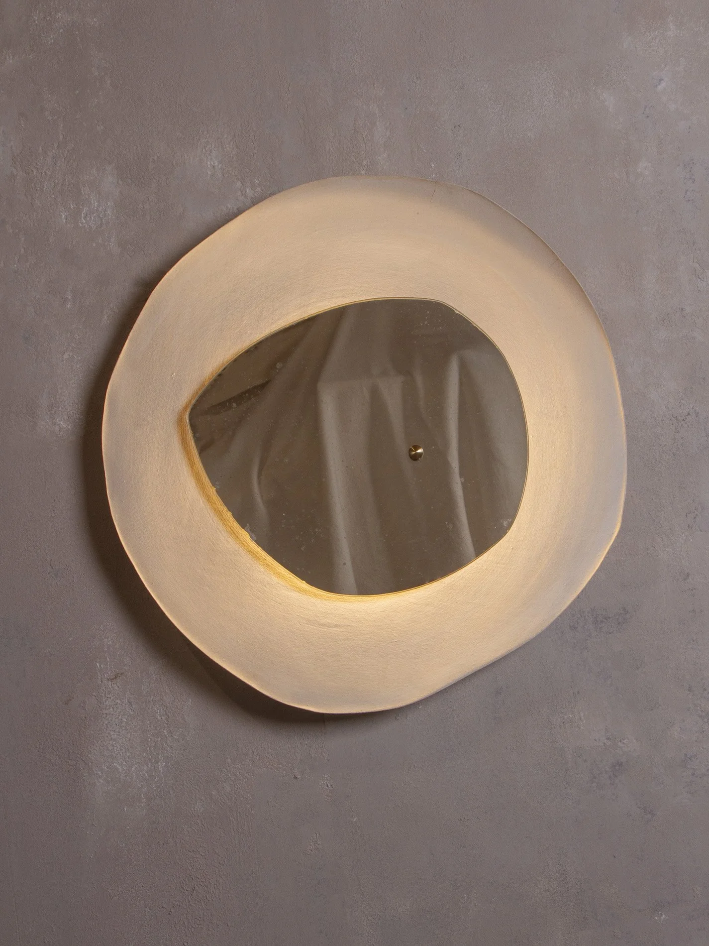 Ash design_Margaux Leycuras_Ceramic light Echo32A.jpg