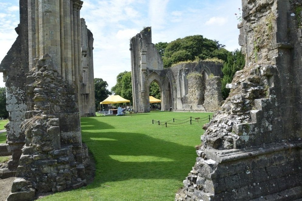 Glastonbury-Abbey.jpg