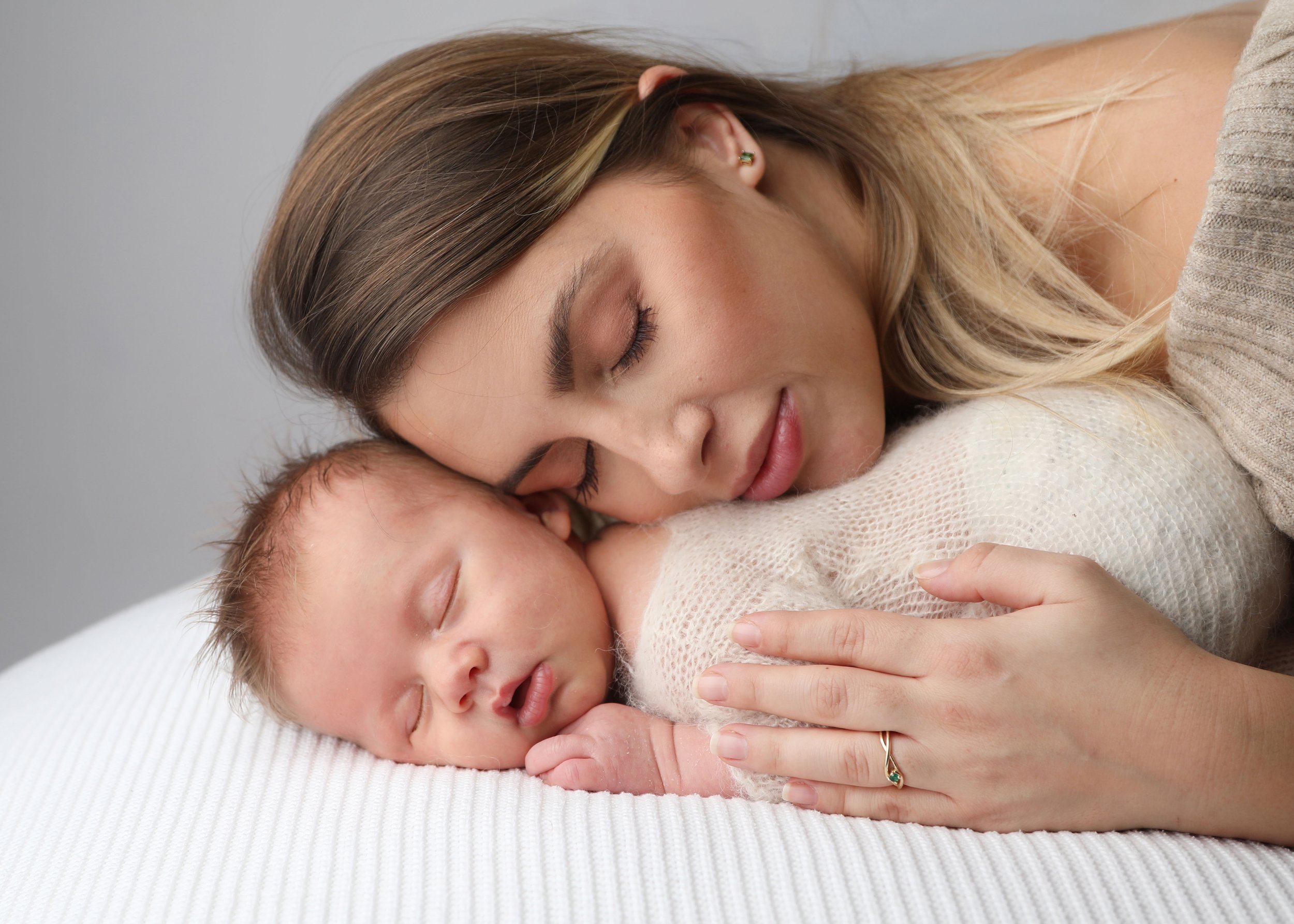 Surrey Newborn Photographer