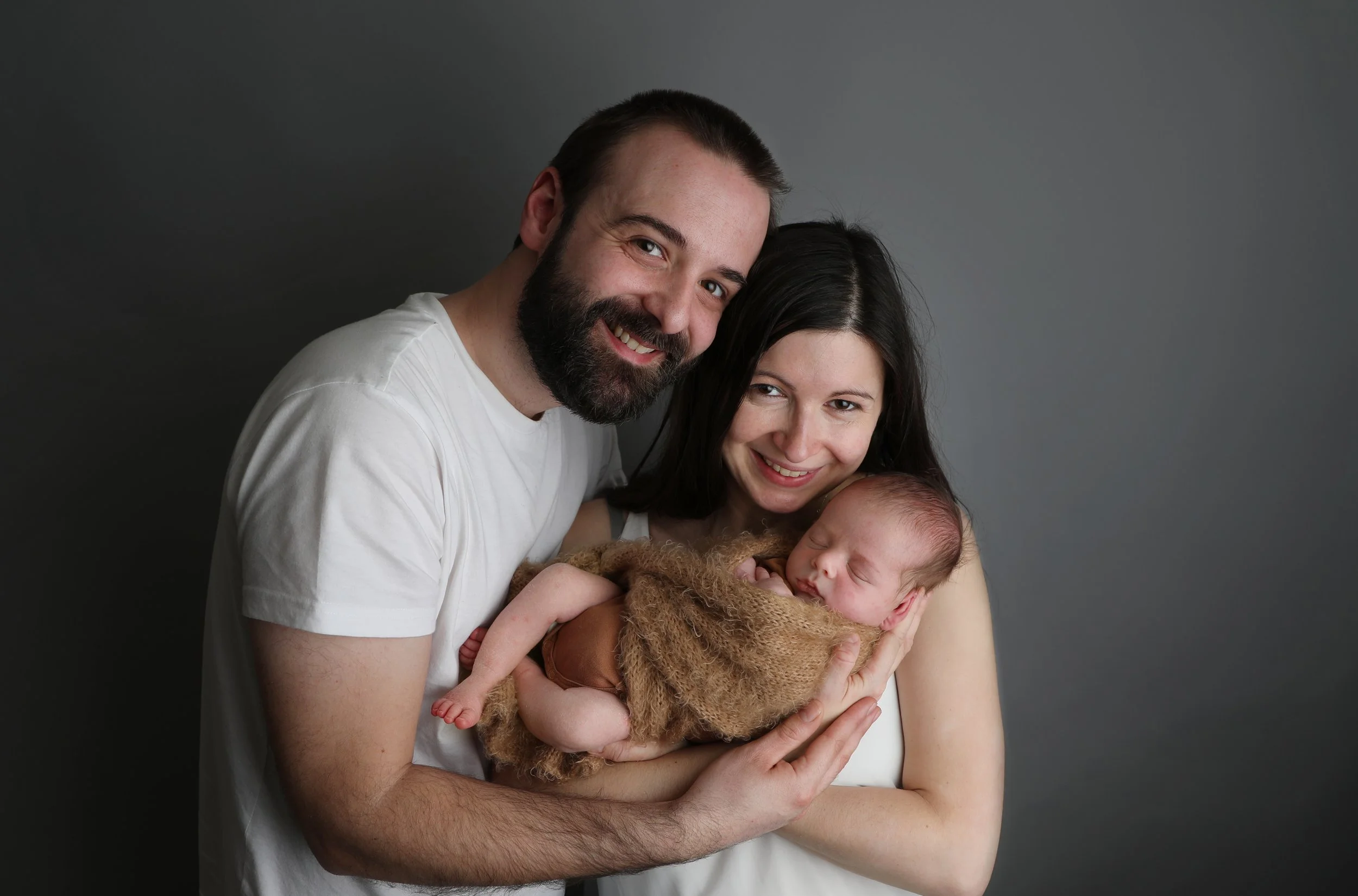 newborn photography guildford