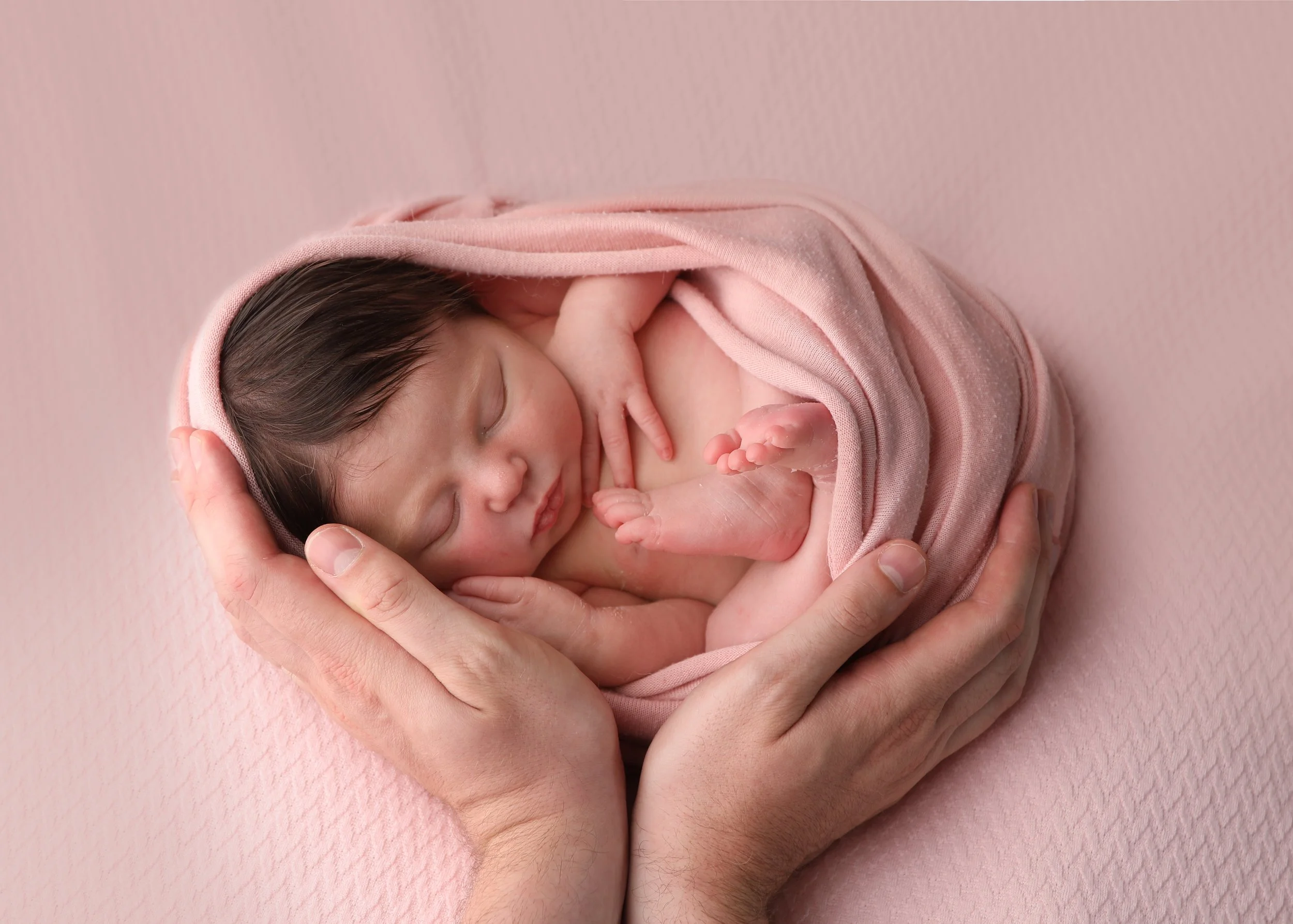 newborn photography guildford