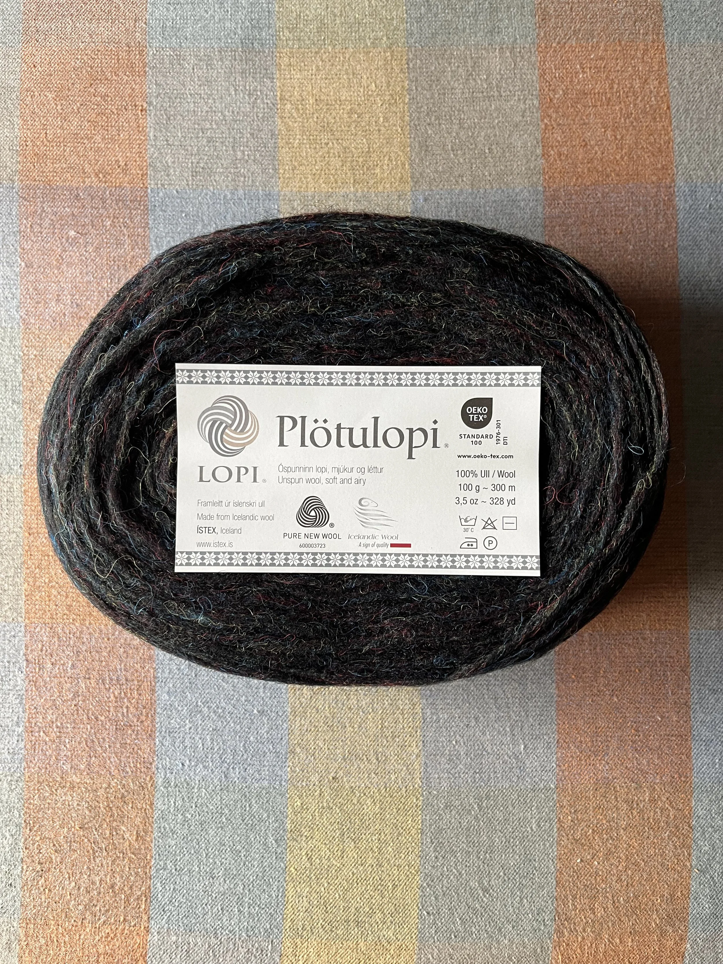 Plötulopi Col. 2024 Black Cosmos