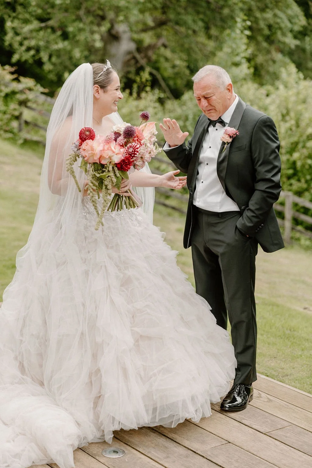 HiddenRiverBarn-AmyLouPhotography-Jessica&Oliver-365.jpg