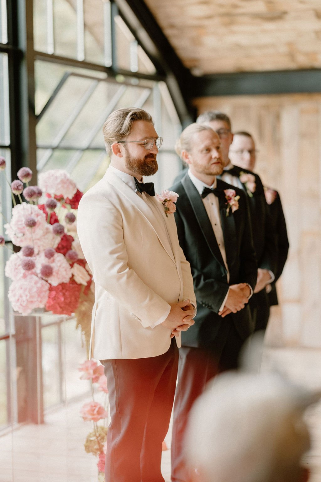 HiddenRiverBarn-AmyLouPhotography-Jessica&Oliver-403.jpg