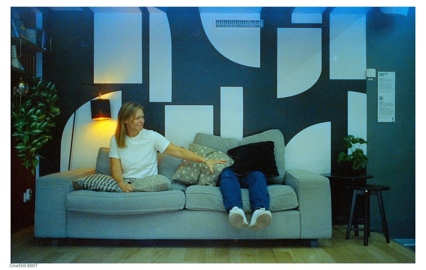 🎞CineStill 800T
📷Leica m7

#filmphoto 
#filmphotography 
#cinestill800t 
#filmisnotdead 
#filmcamera 
#analogphotography 
#filmcommunity 
#ishootfilm
#leicam7 
#zeiss35biogon 
#filmfeed 
#filmisalive
#shootfilm 
#believeinfilm 
#filmphotographic 
#