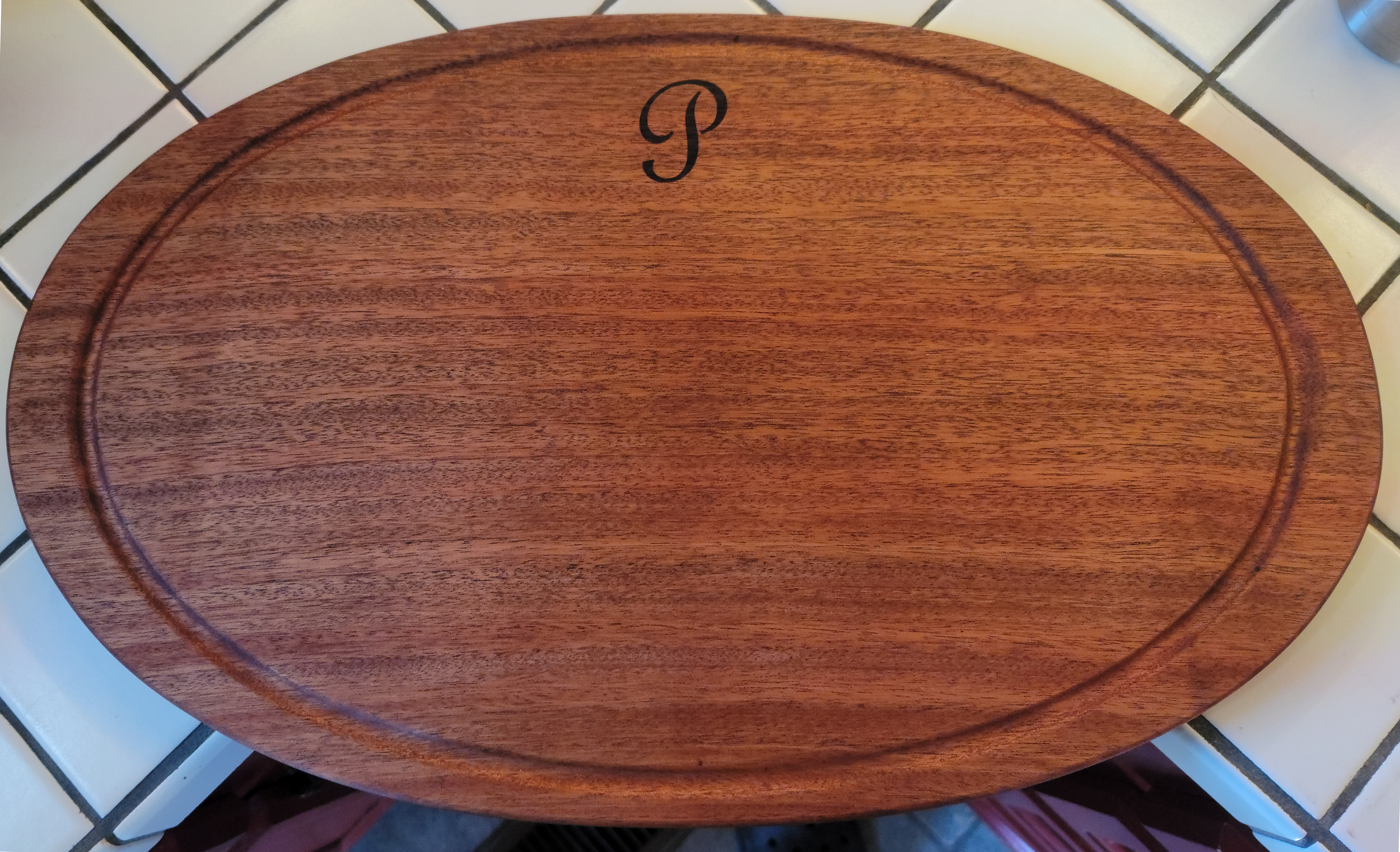 Oval Cutting Board.png
