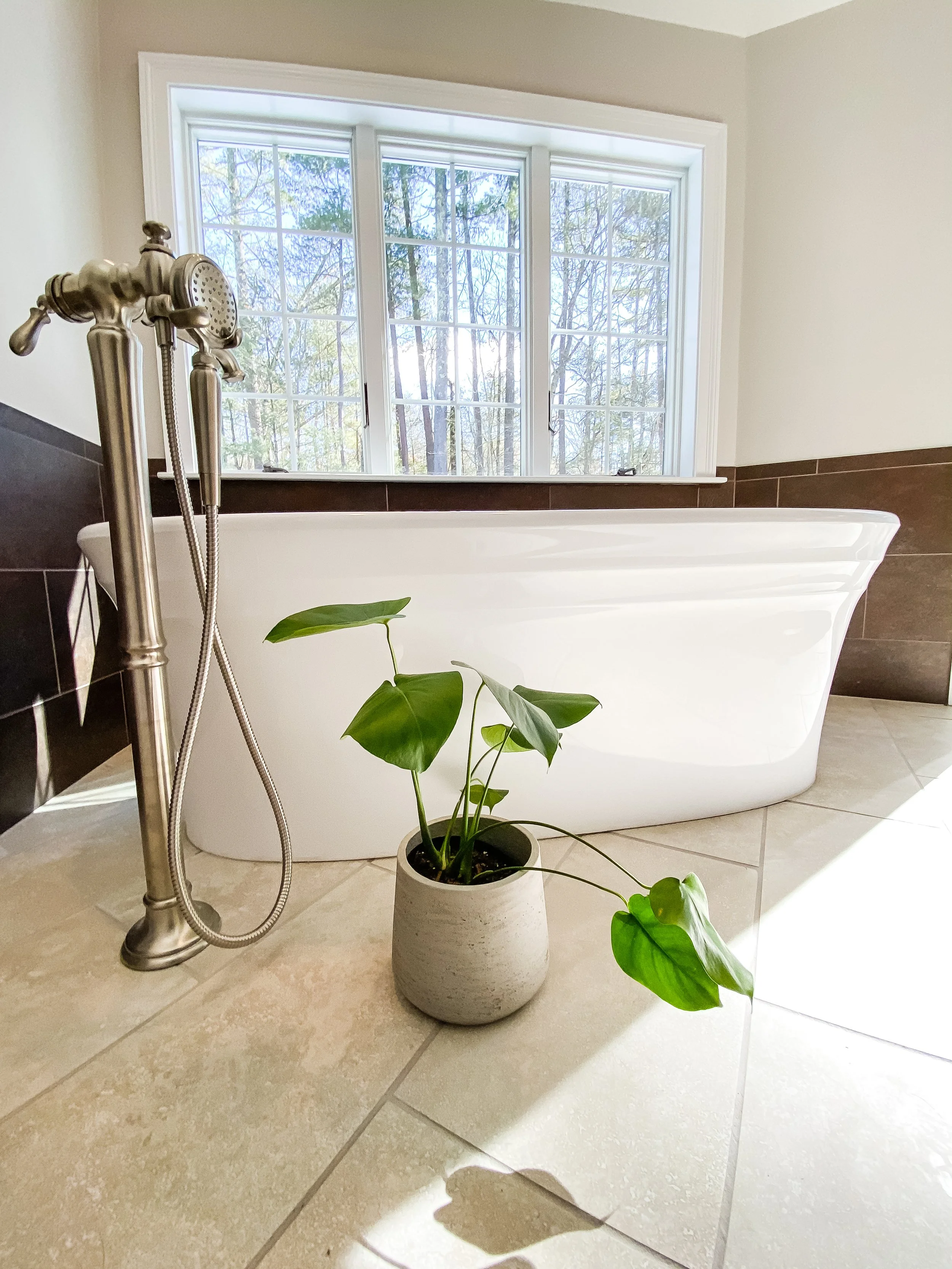 Free Standing Tub Faucet with Shower Head.jpg