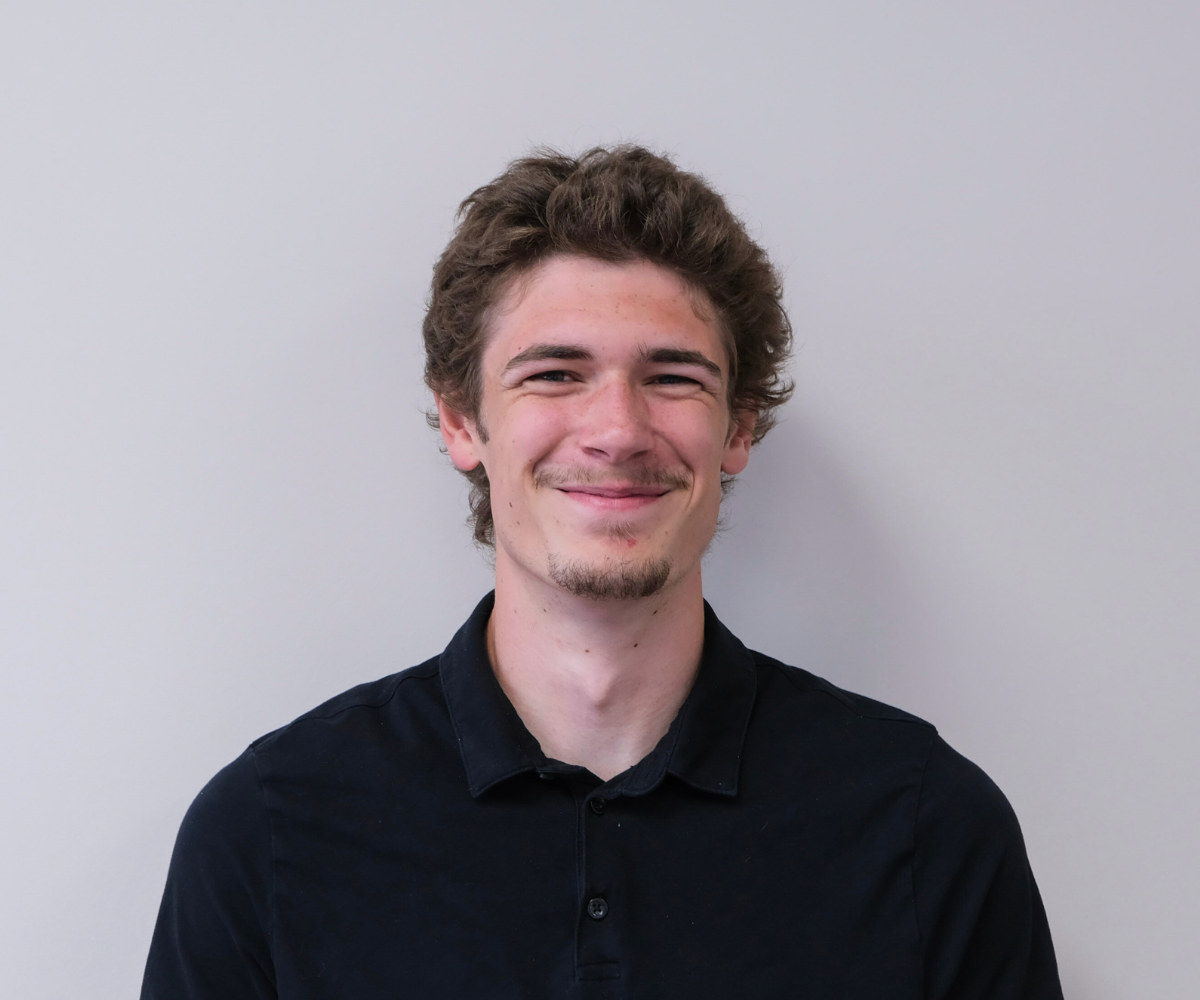 Headshot of Eli Countway, an Instructor at Yellow Brick Music