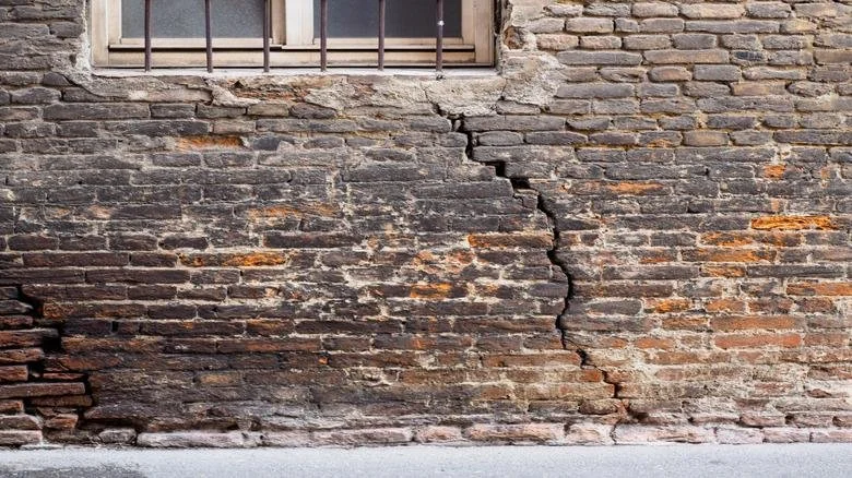 Silent Collapse : The Perils of Performance Driven Ministry