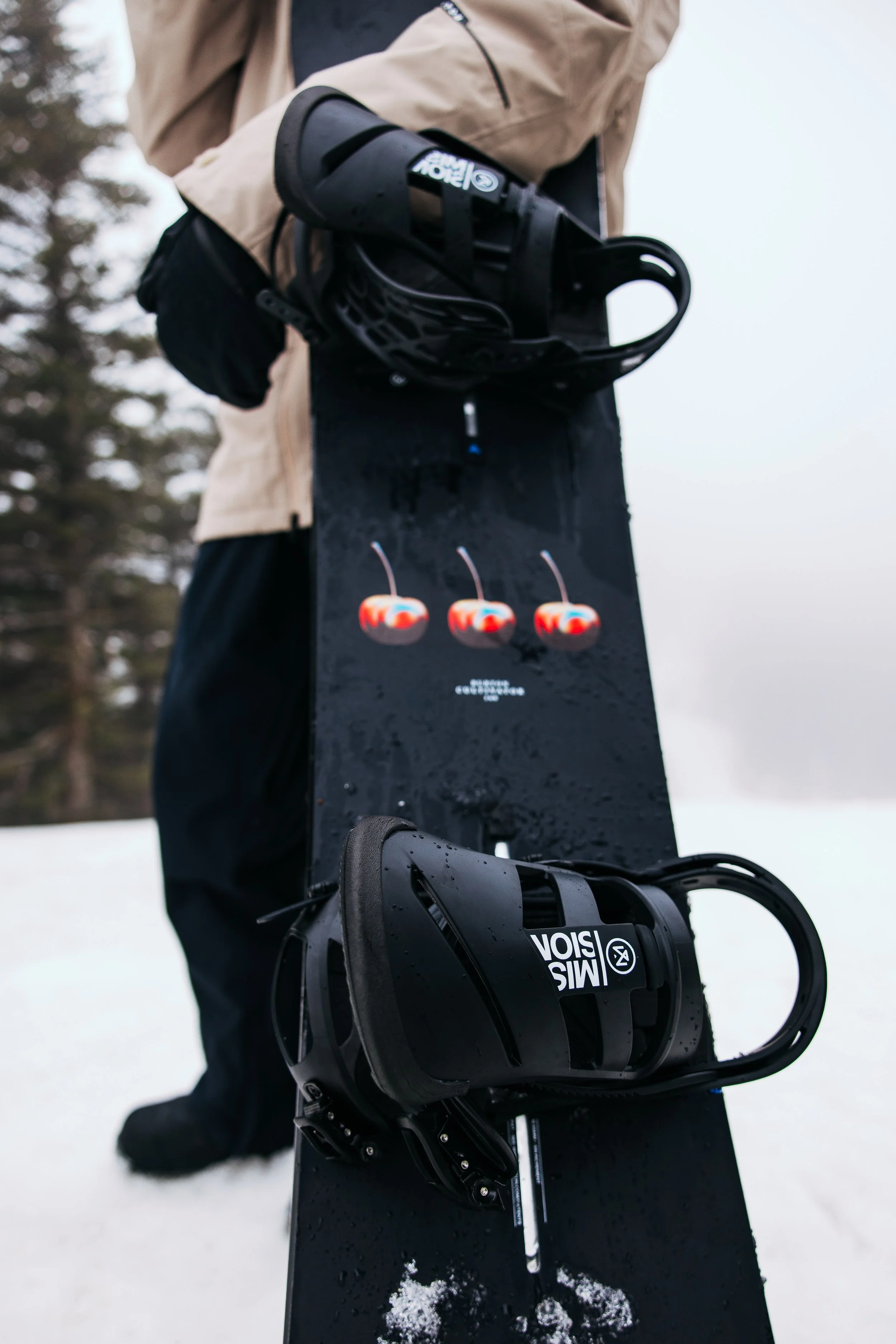 Bindings_WholesaleStoweVT_JesseDawson_1498.jpg
