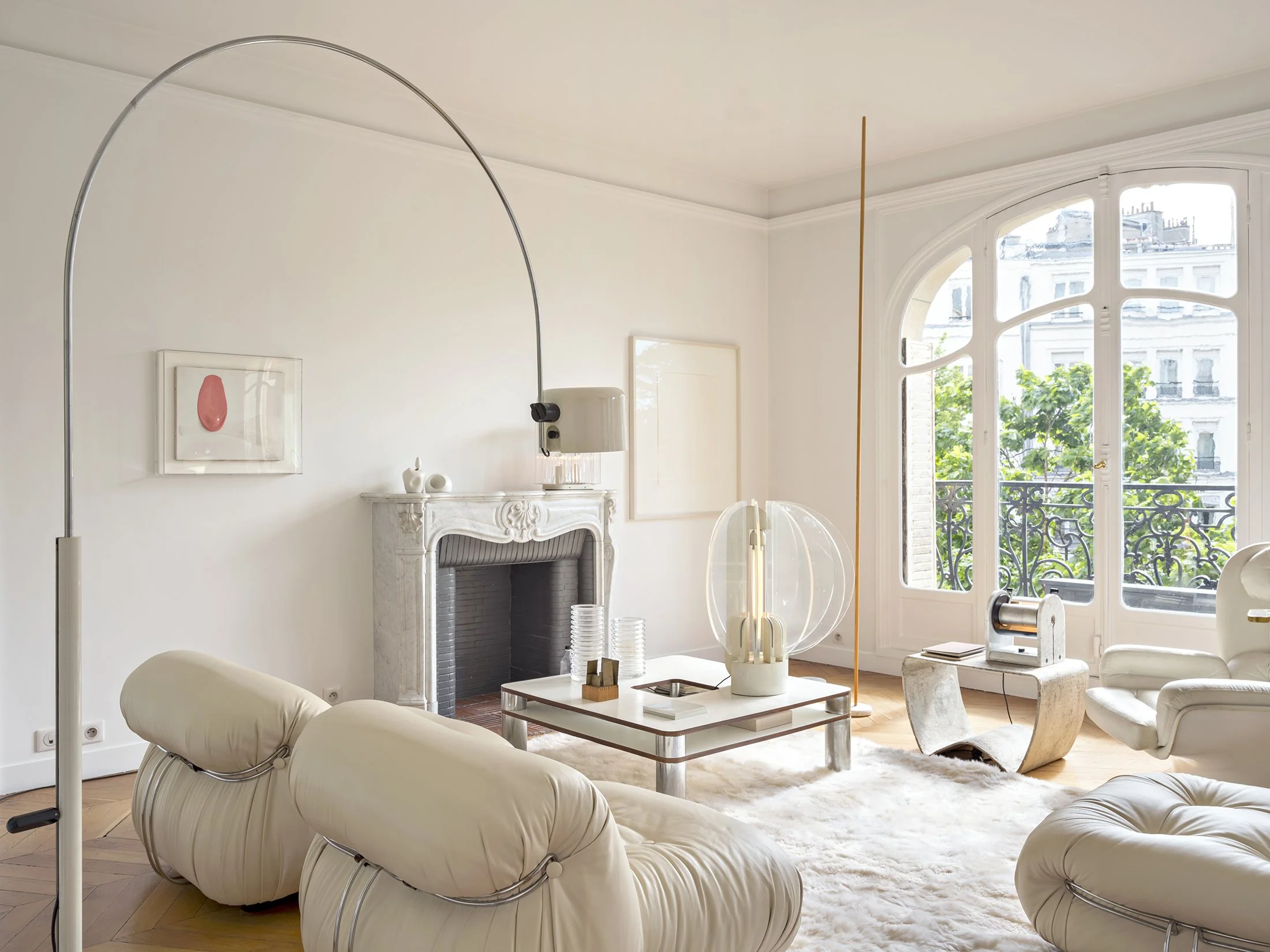 The parisian apartment of Olivier Renaud-Clément, artbuyer, for THE NEW YORK TIMES