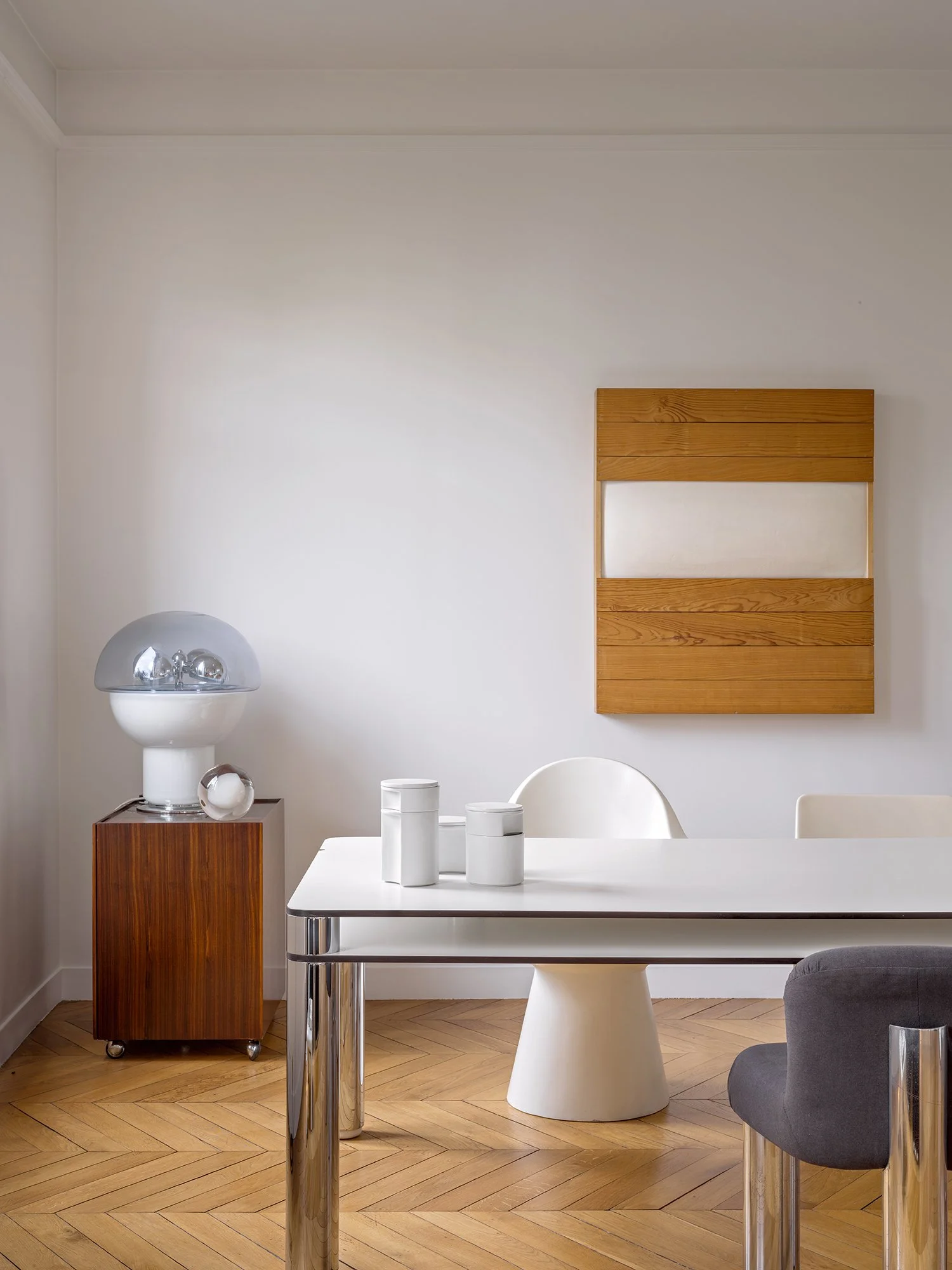 The parisian apartment of Olivier Renaud-Clément, artbuyer, for THE NEW YORK TIMES