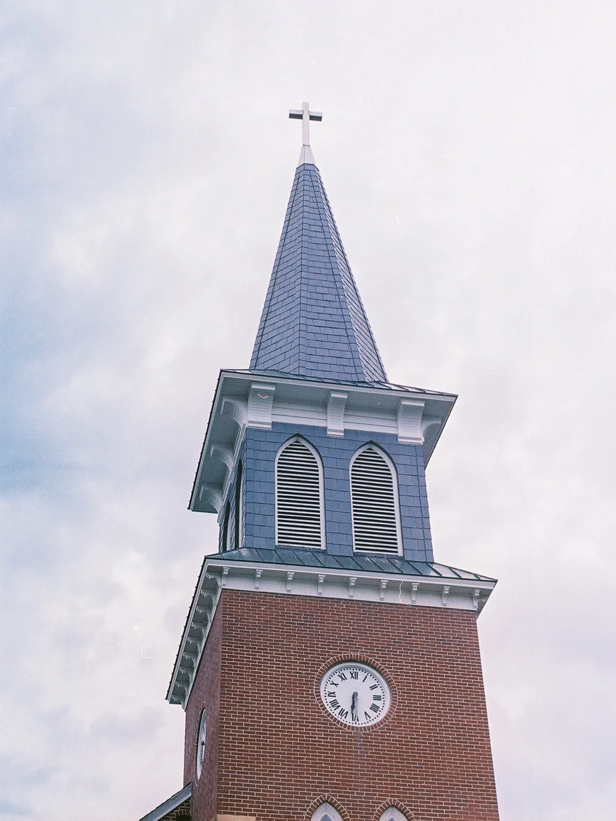 3884970_3884970-R1-053-25.jpg