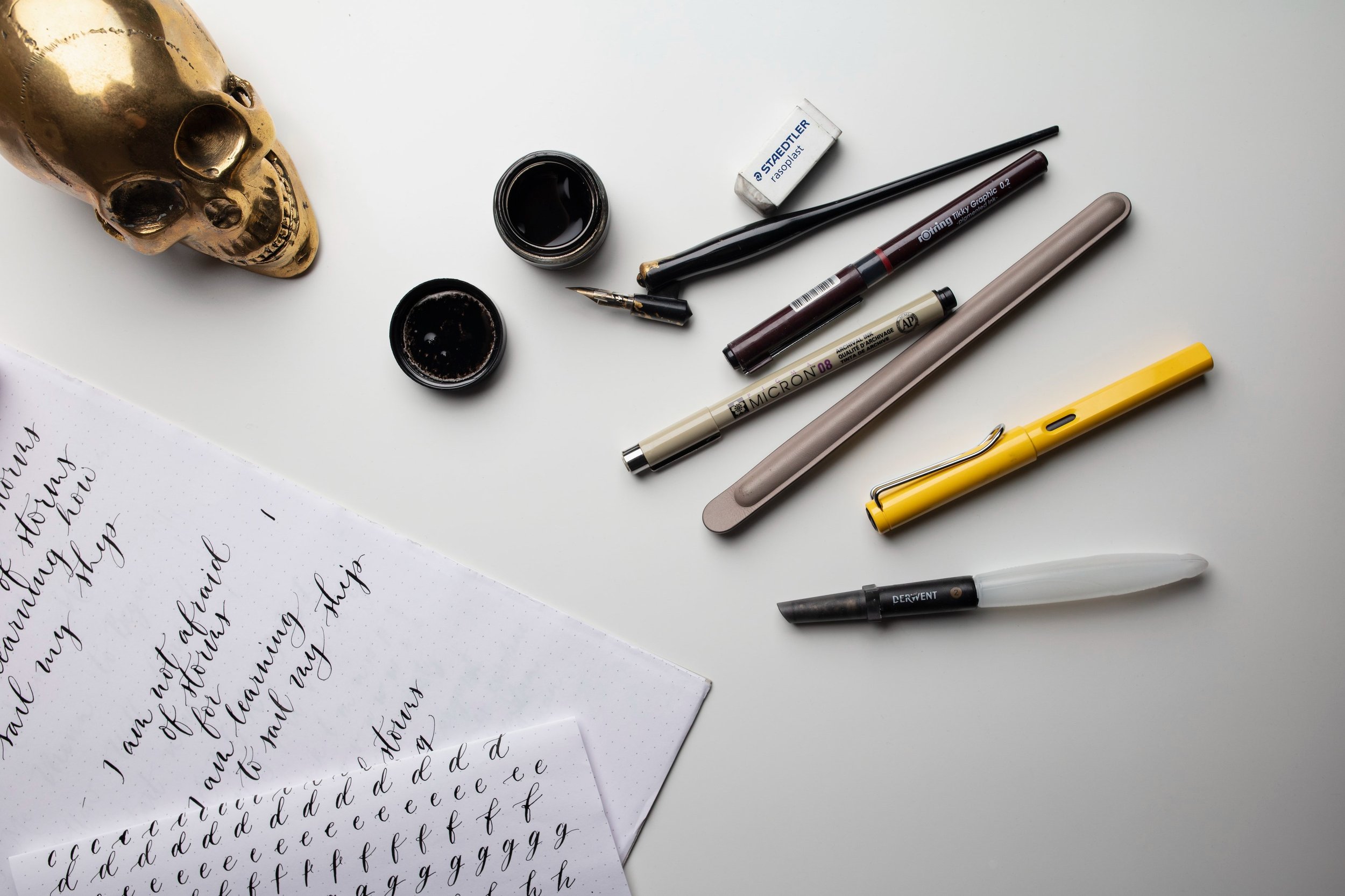 BRAND IDENTITY DESIGN